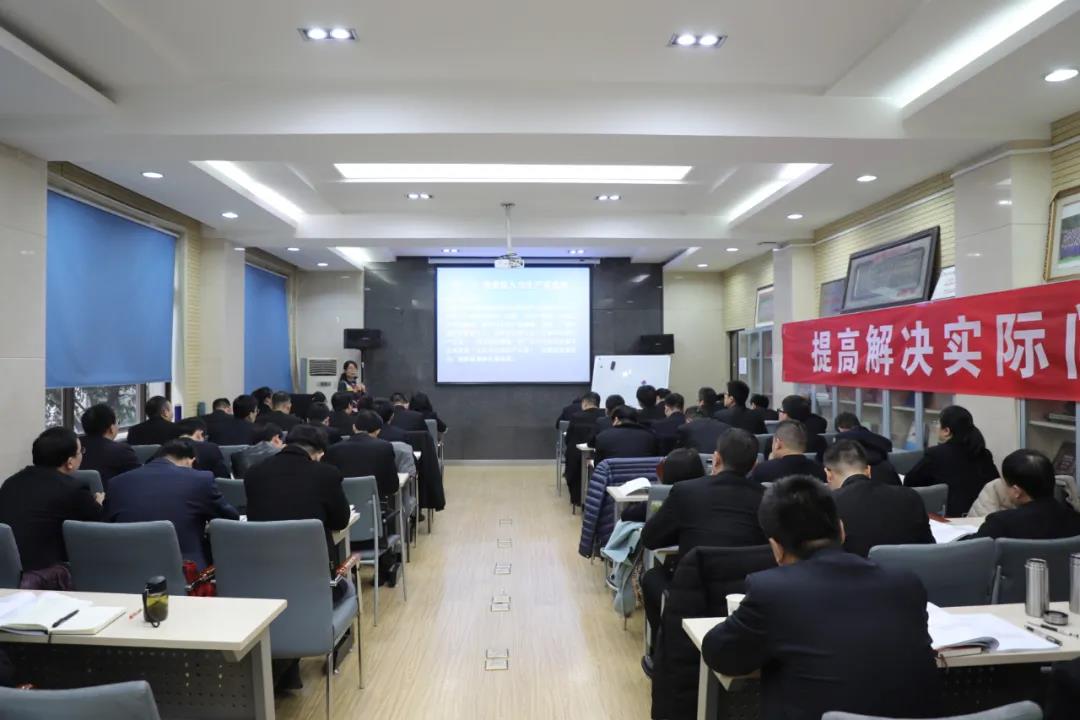 “全鏈條”培育激發人才活力 “全鏈條”培育激發人才活力