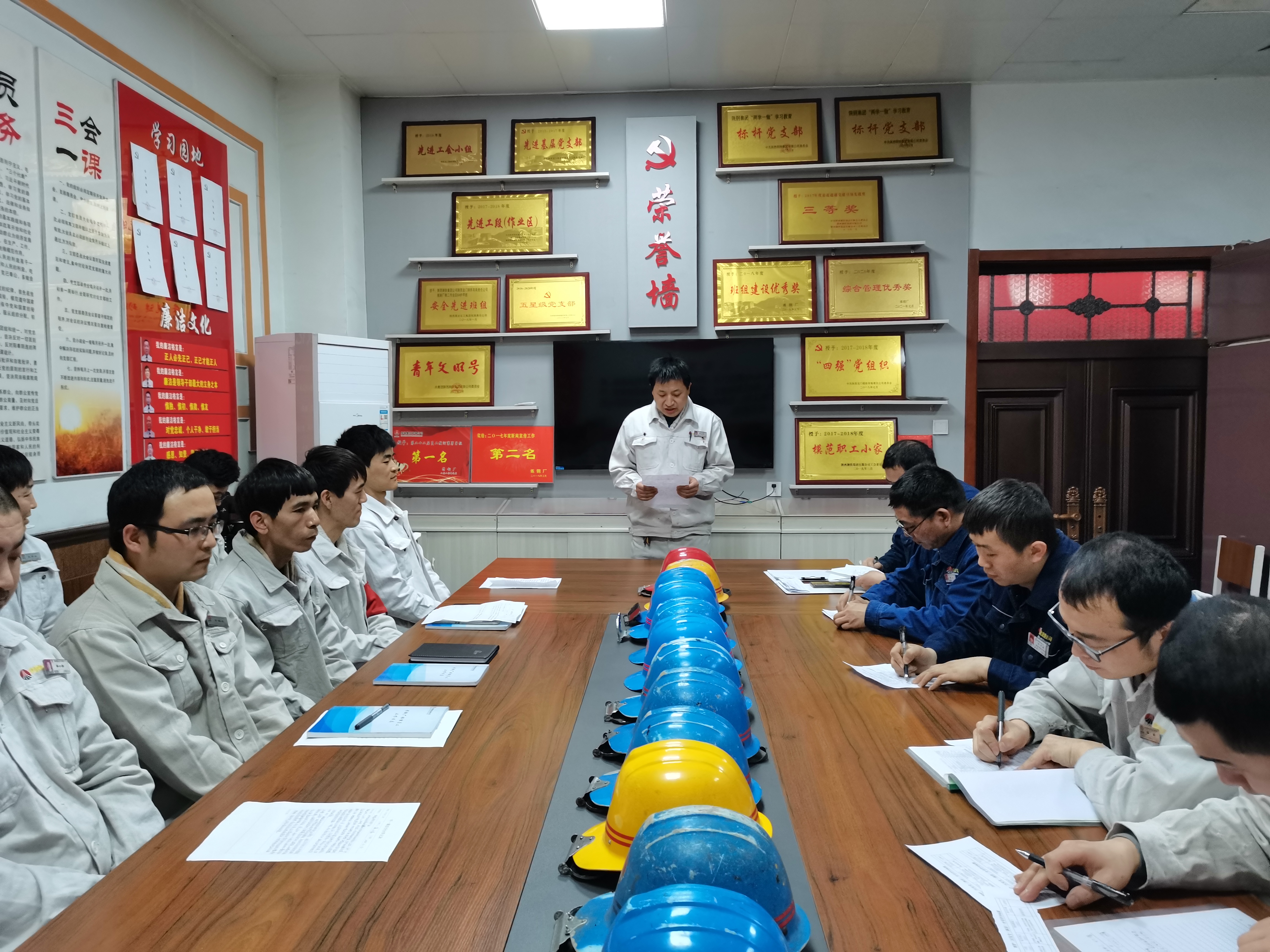 “三步棋”激活人才培養一池春水 “三步棋”激活人才培養一池春水