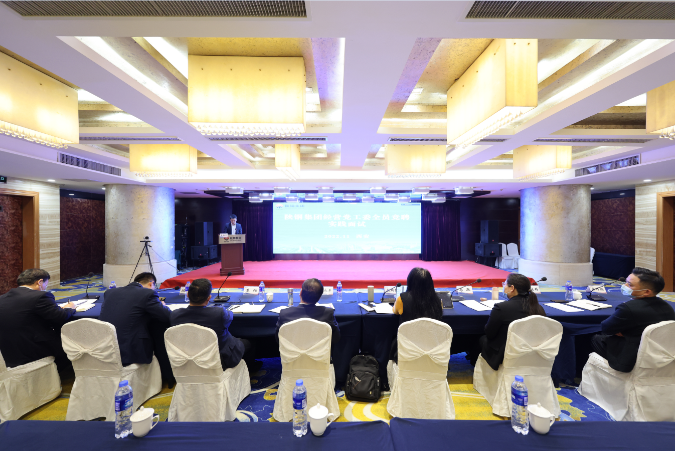 破四唯 立新標 經營黨工委公開選聘拉開人才改革新帷幕 破四唯 立新標 經營黨工委公開選聘拉開人才改革新帷幕