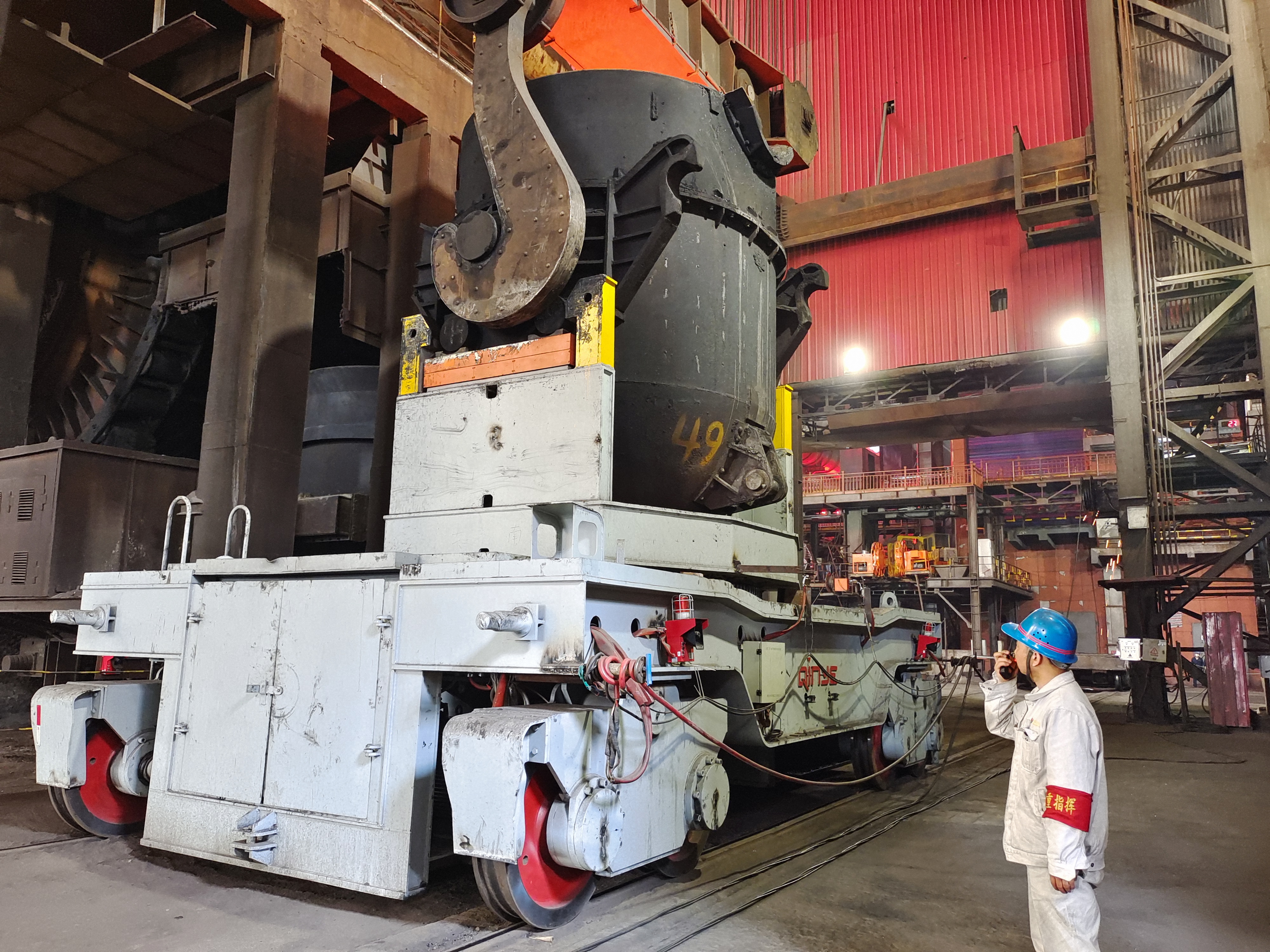 同工兩法 實(shí)現(xiàn)鋼包加蓋全覆蓋 同工兩法 實(shí)現(xiàn)鋼包加蓋全覆蓋