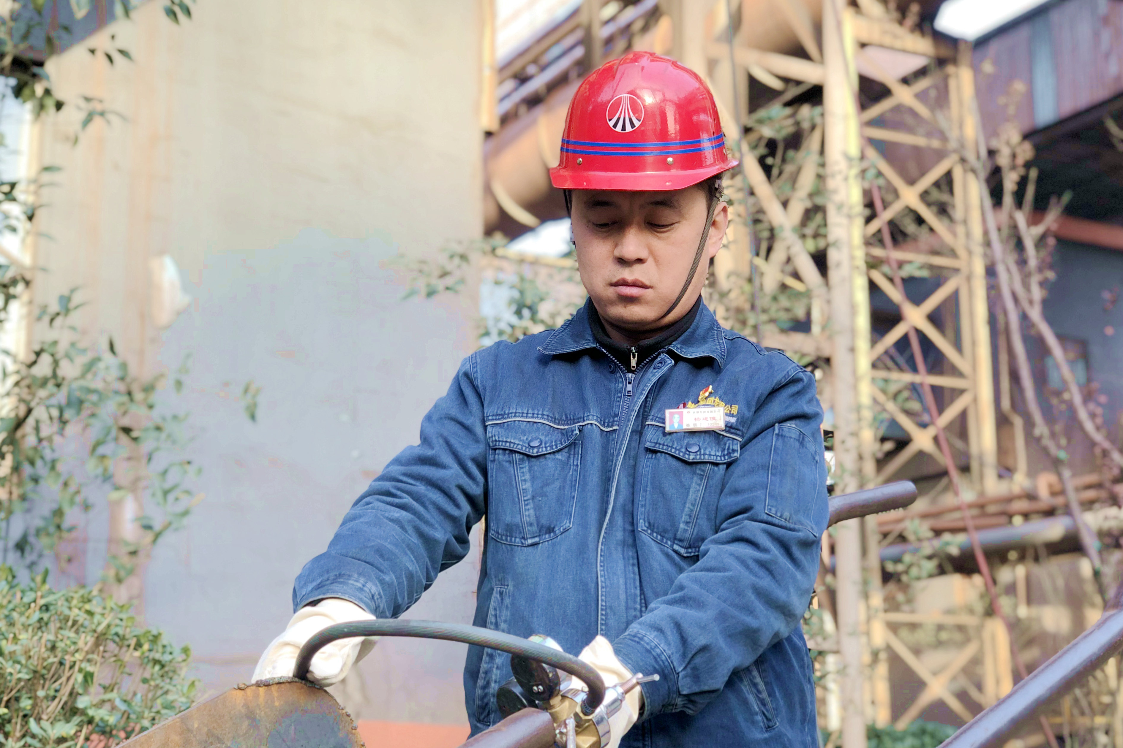 致敬!春節堅守崗位的你們 致敬!春節堅守崗位的你們