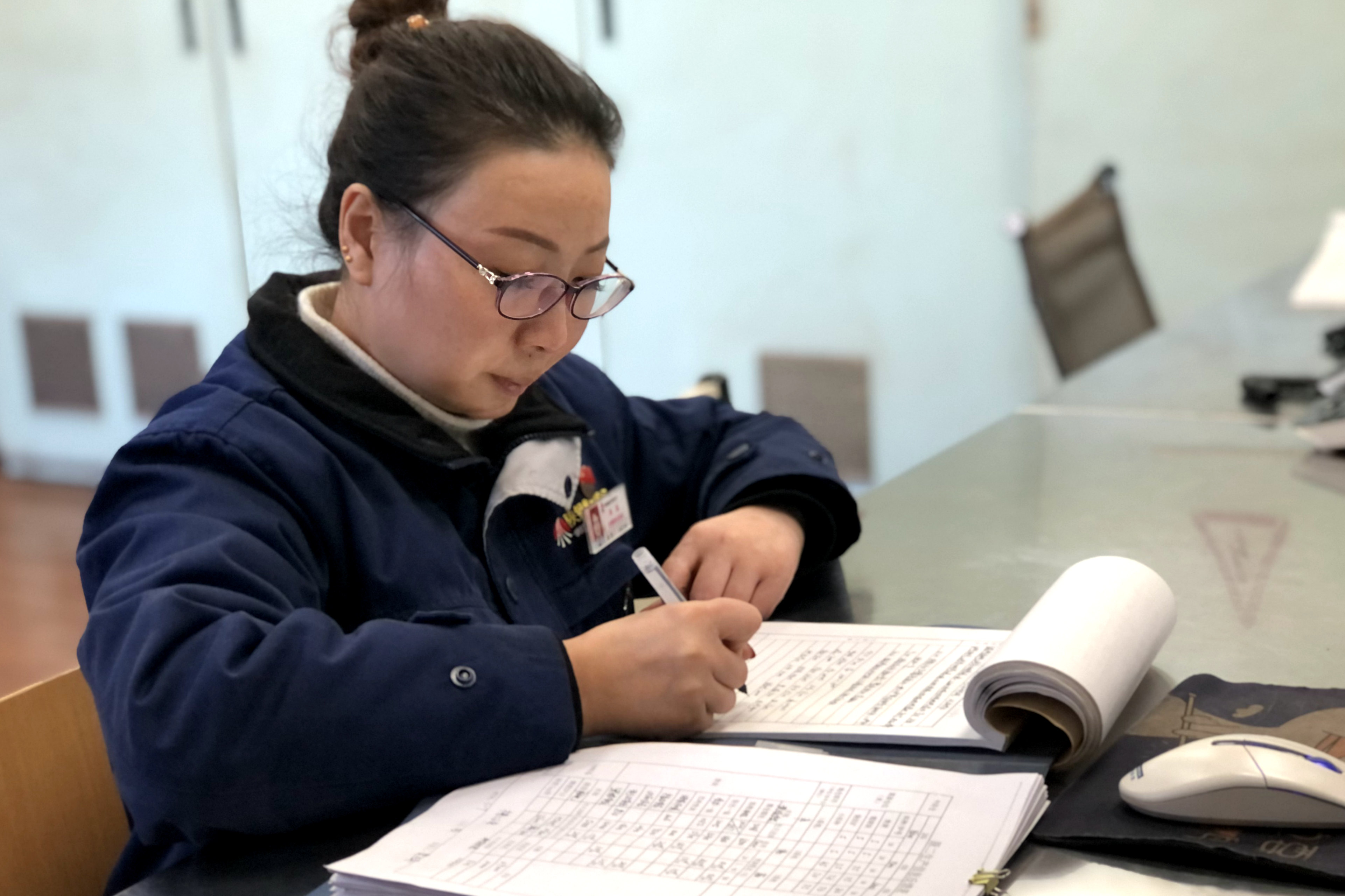 致敬!春節堅守崗位的你們 致敬!春節堅守崗位的你們