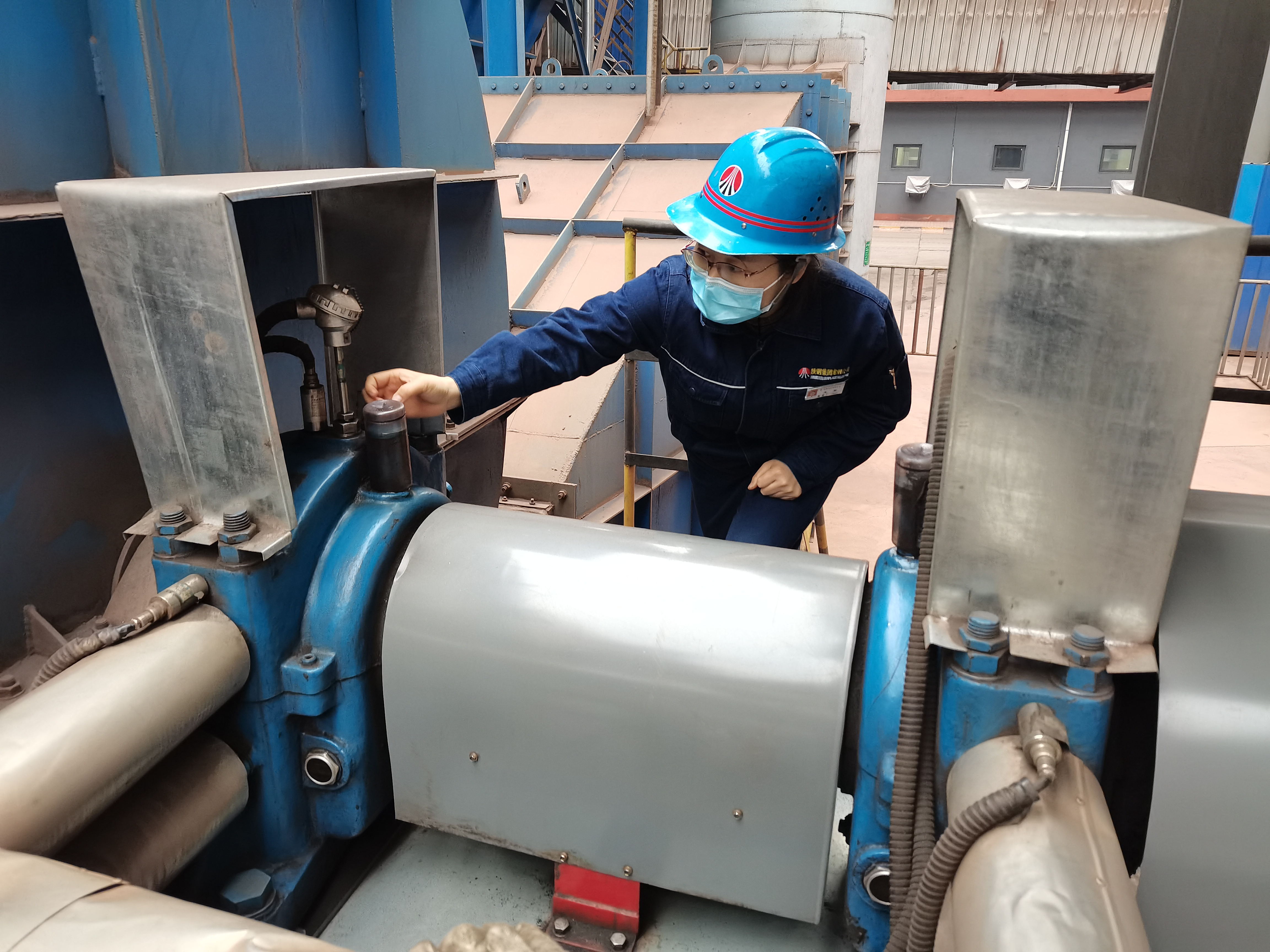 落實“三會”精神 巾幗一線話擔當 落實“三會”精神 巾幗一線話擔當