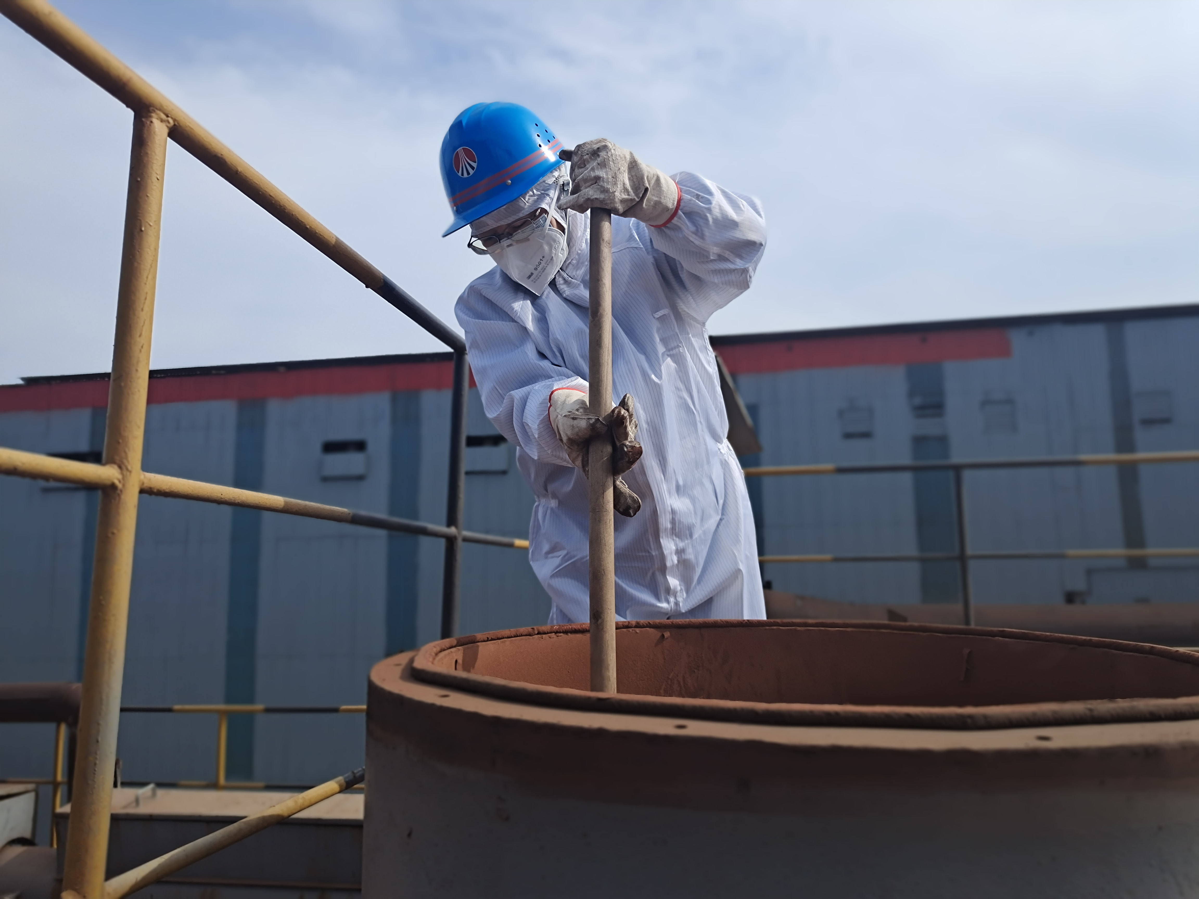 落實“三會”精神 巾幗一線話擔當 落實“三會”精神 巾幗一線話擔當