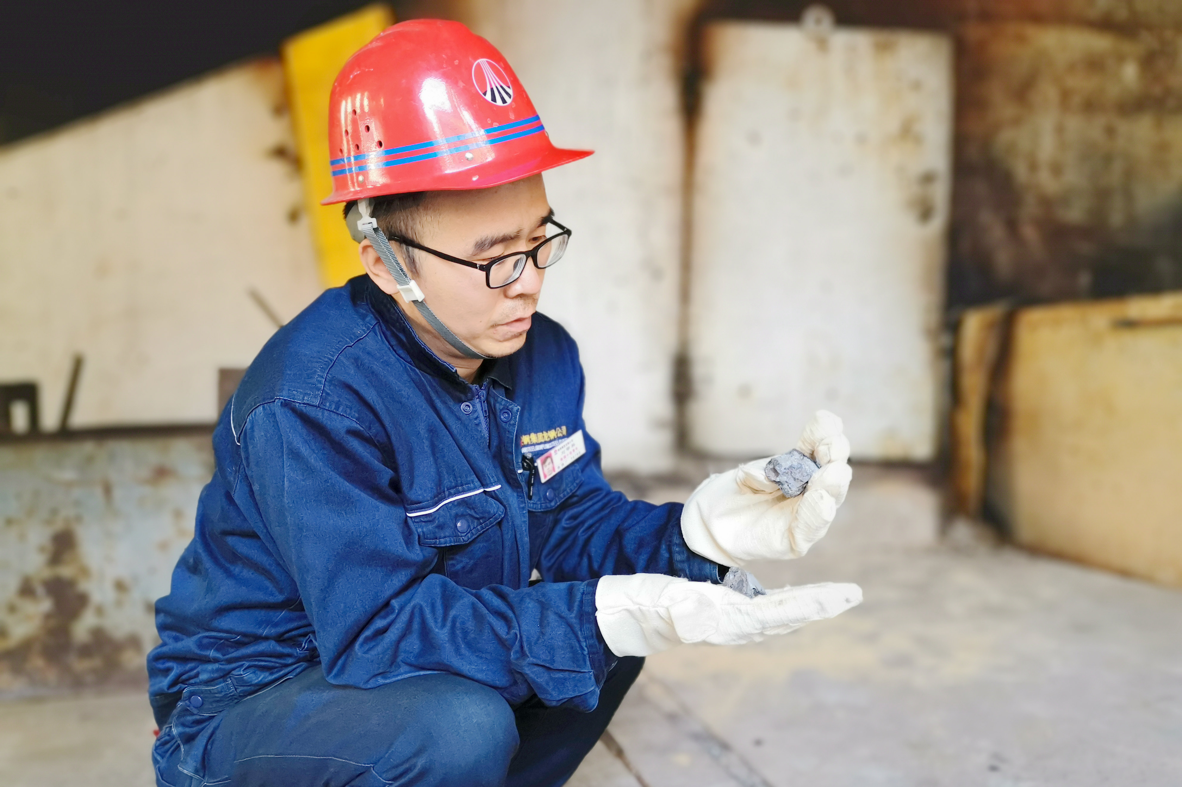 用行動詮釋“勞模精神”的鋼鐵尖兵 用行動詮釋“勞模精神”的鋼鐵尖兵