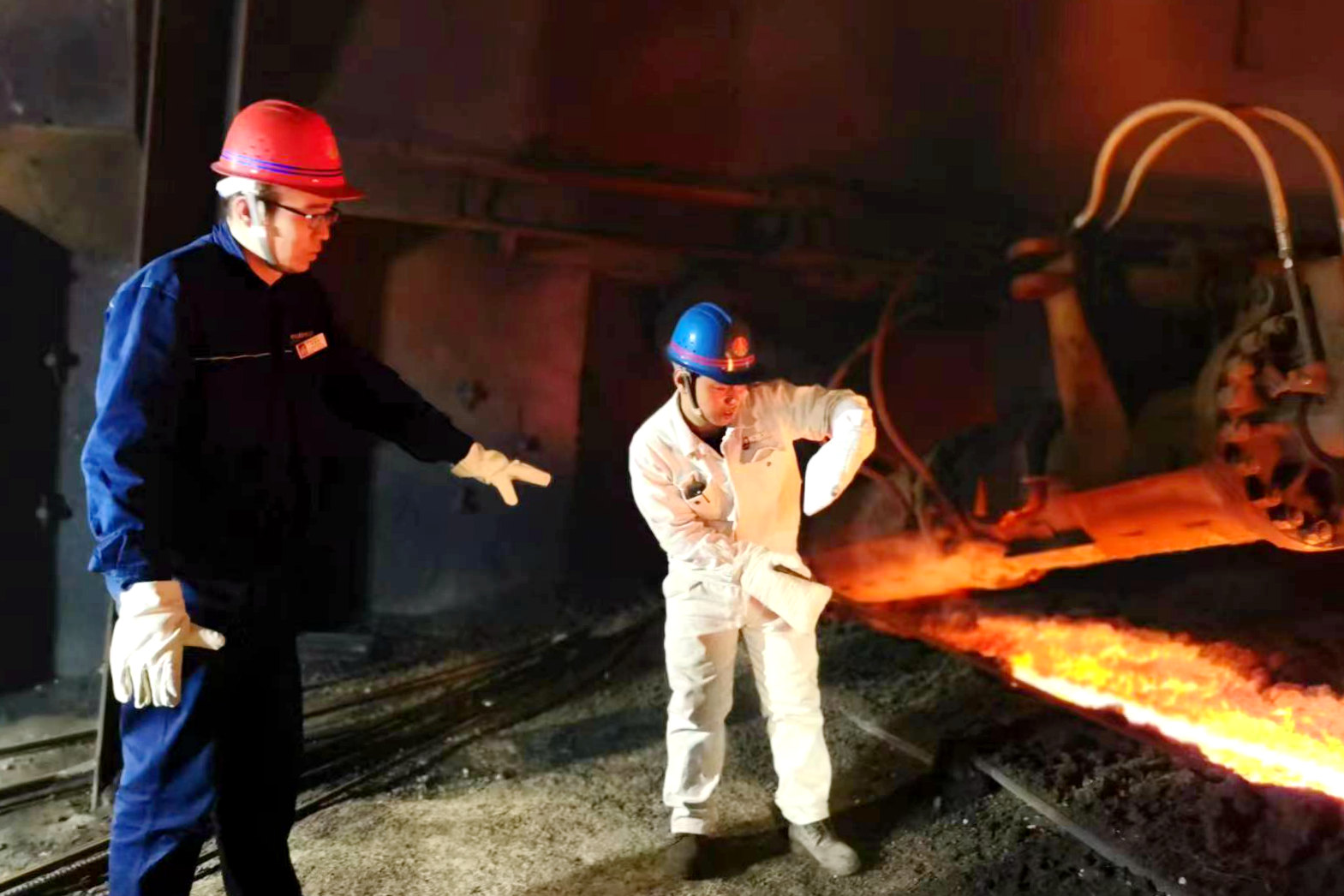 用行動詮釋“勞模精神”的鋼鐵尖兵 用行動詮釋“勞模精神”的鋼鐵尖兵