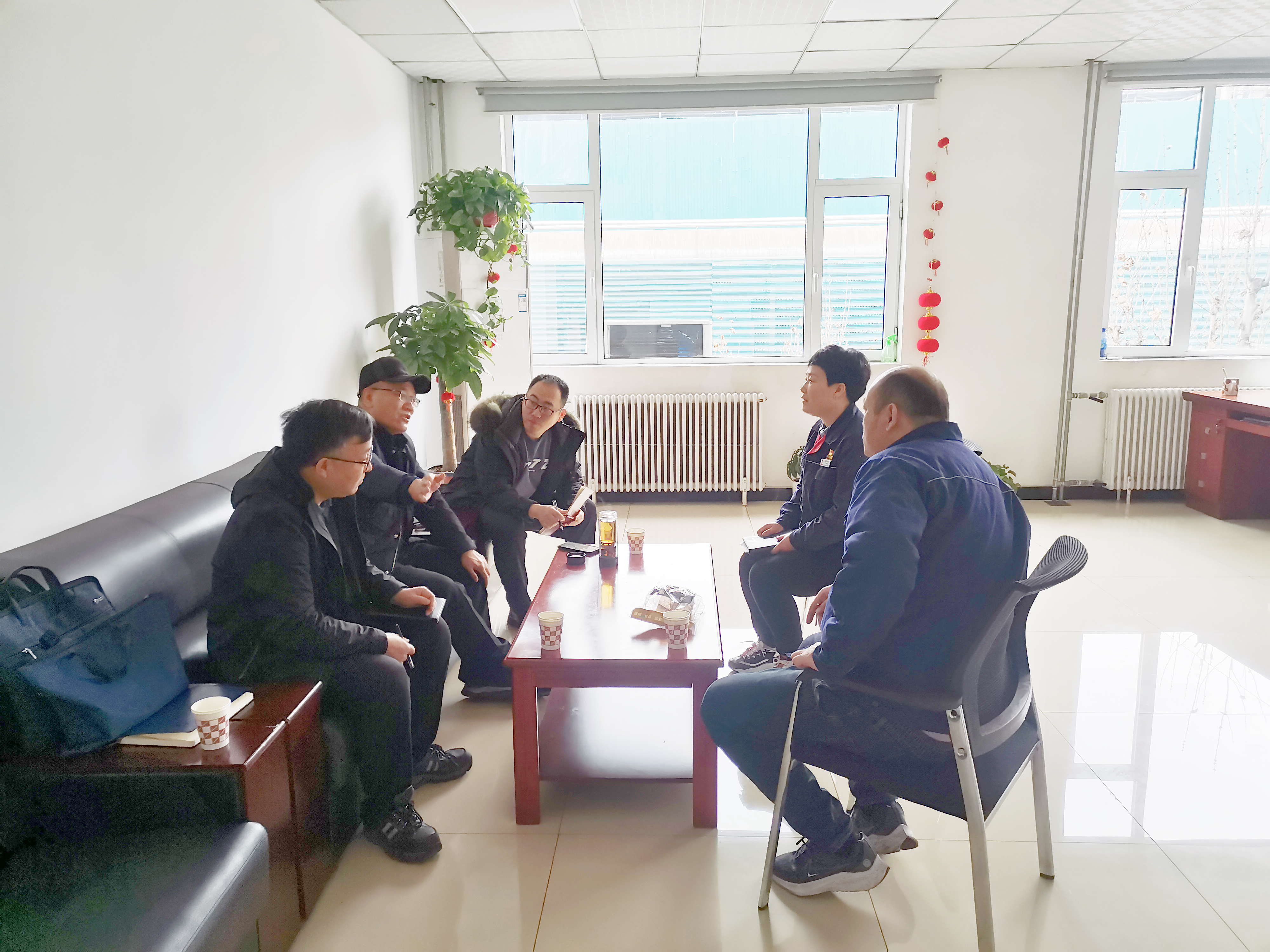 握指成拳聚合力 蹄疾步穩促發展 握指成拳聚合力 蹄疾步穩促發展