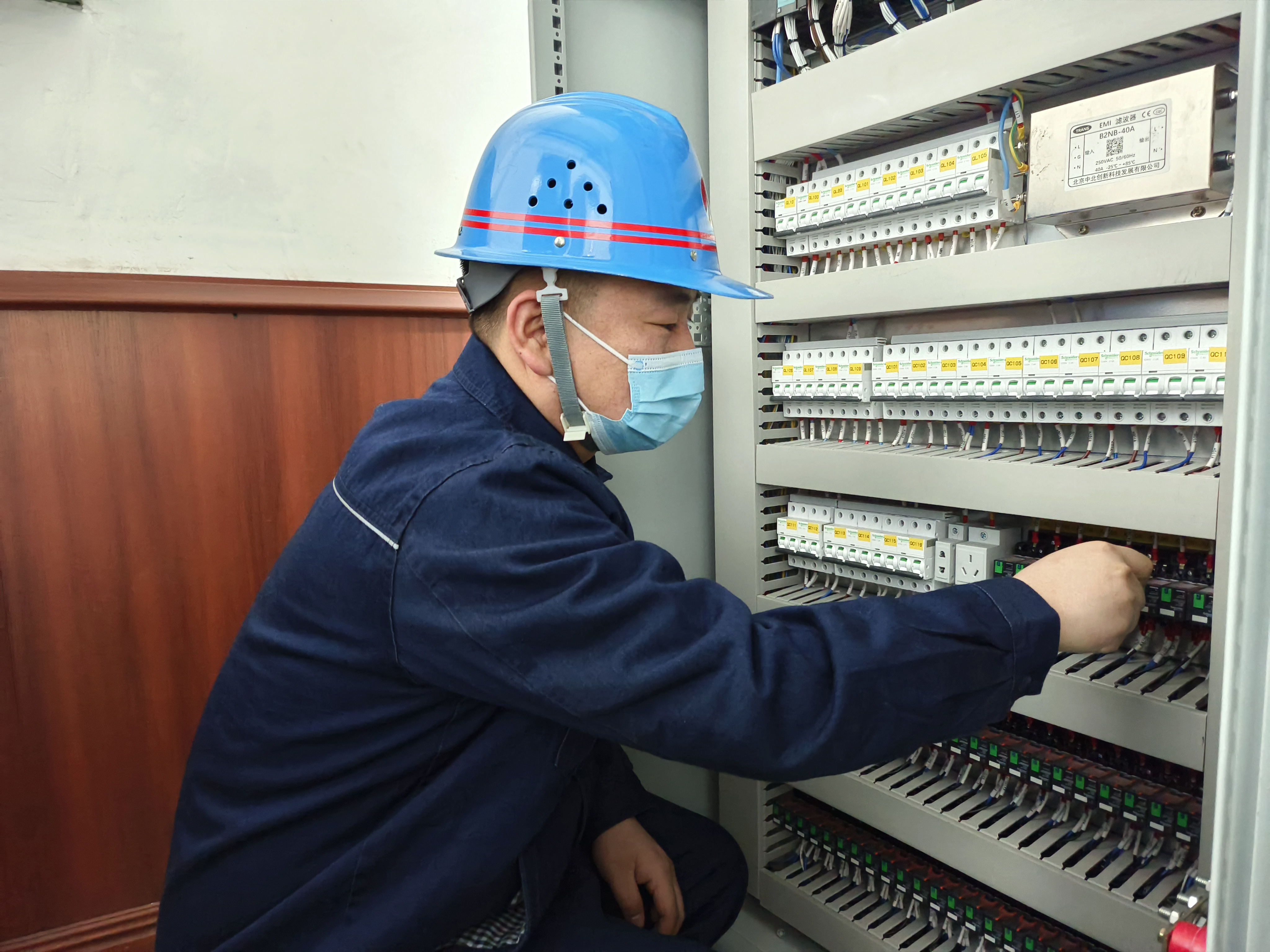 龍鋼公司扎實開展安全生產工作 龍鋼公司扎實開展安全生產工作