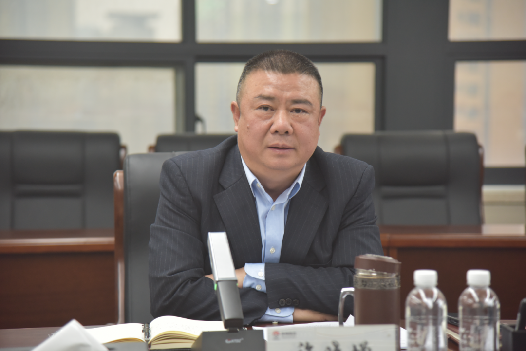 陜鋼集團(tuán)召開二月份經(jīng)濟(jì)運(yùn)行分析會 陜鋼集團(tuán)召開二月份經(jīng)濟(jì)運(yùn)行分析會