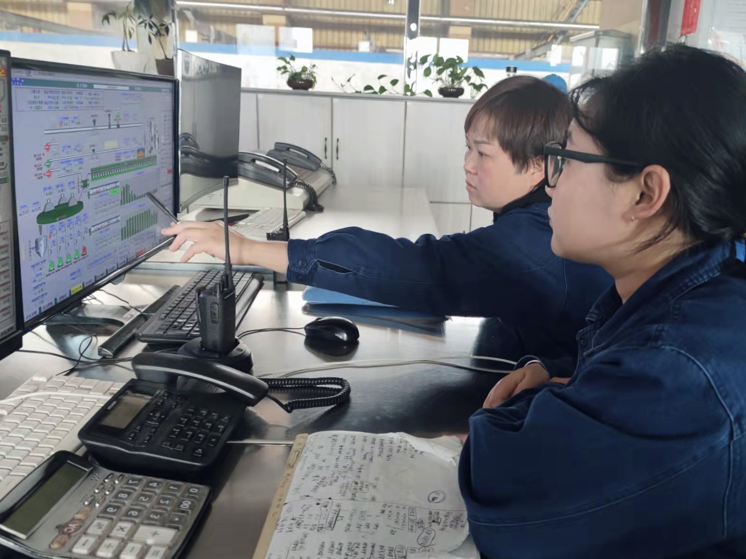 “青藍工程”締結最美師徒情 “青藍工程”締結最美師徒情