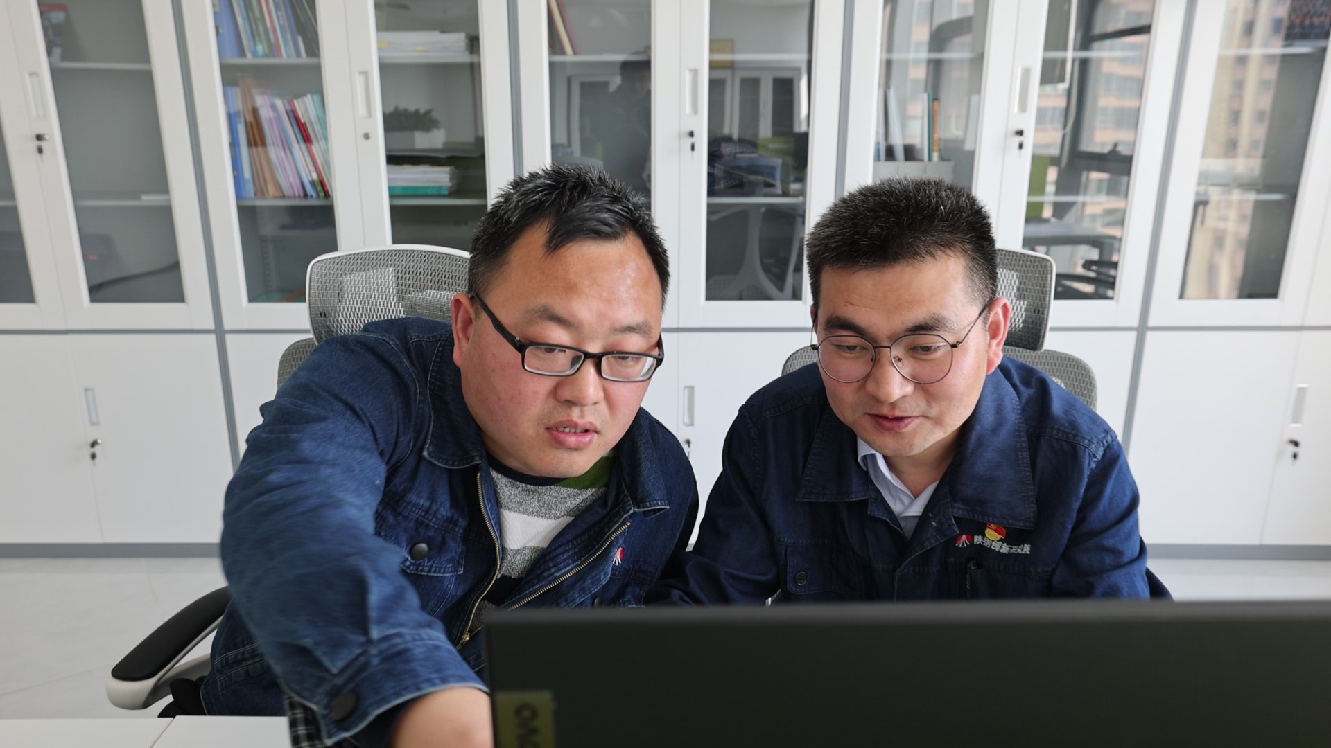 研發“多面手”與拳頭產品的故事——記創新研究院研發管理高級經理李博 研發“多面手”與拳頭產品的故事——記創新研究院研發管理高級經理李博