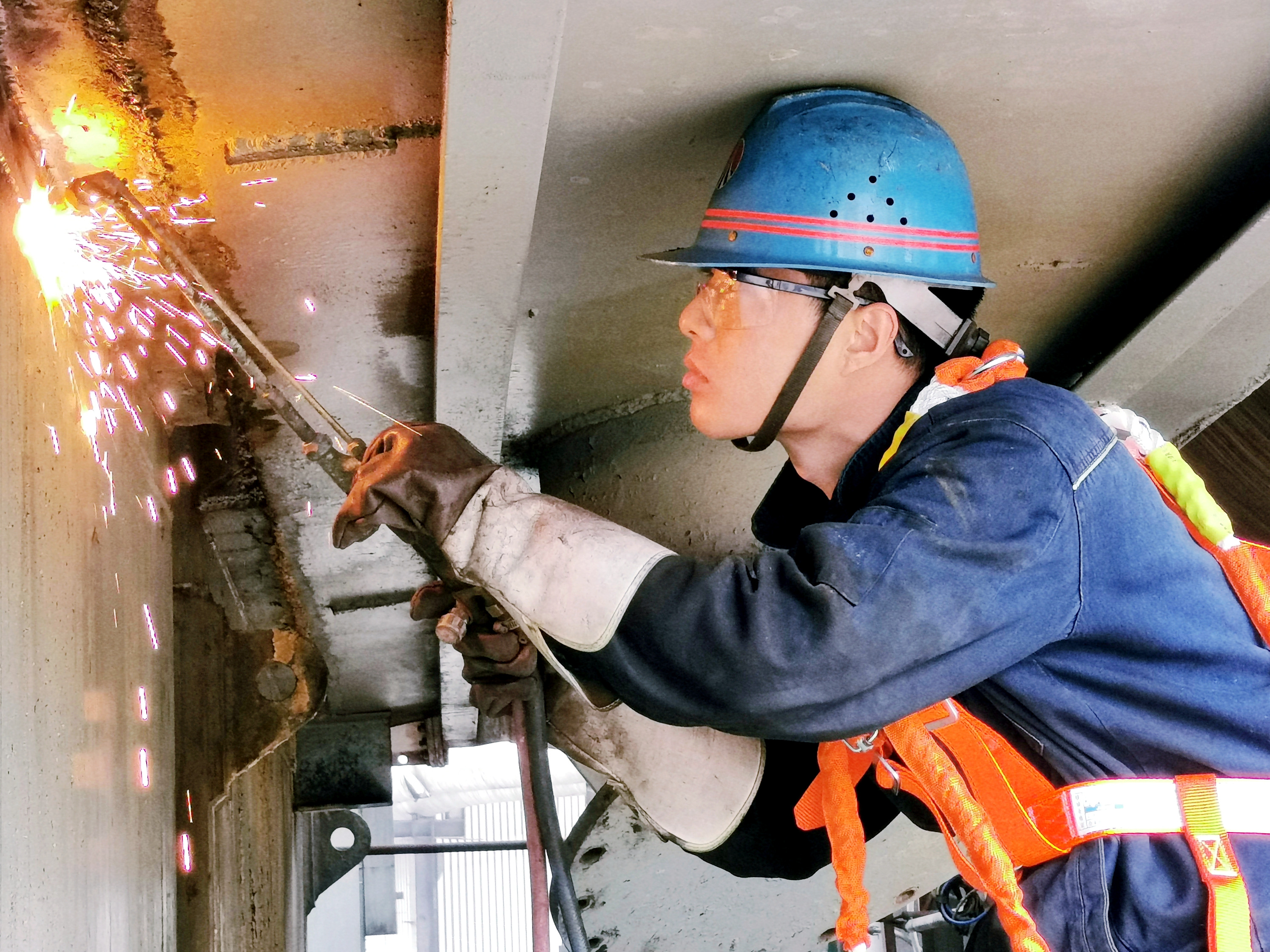 “西瓜芝麻”一起抓 精打細(xì)算降成本 “西瓜芝麻”一起抓 精打細(xì)算降成本