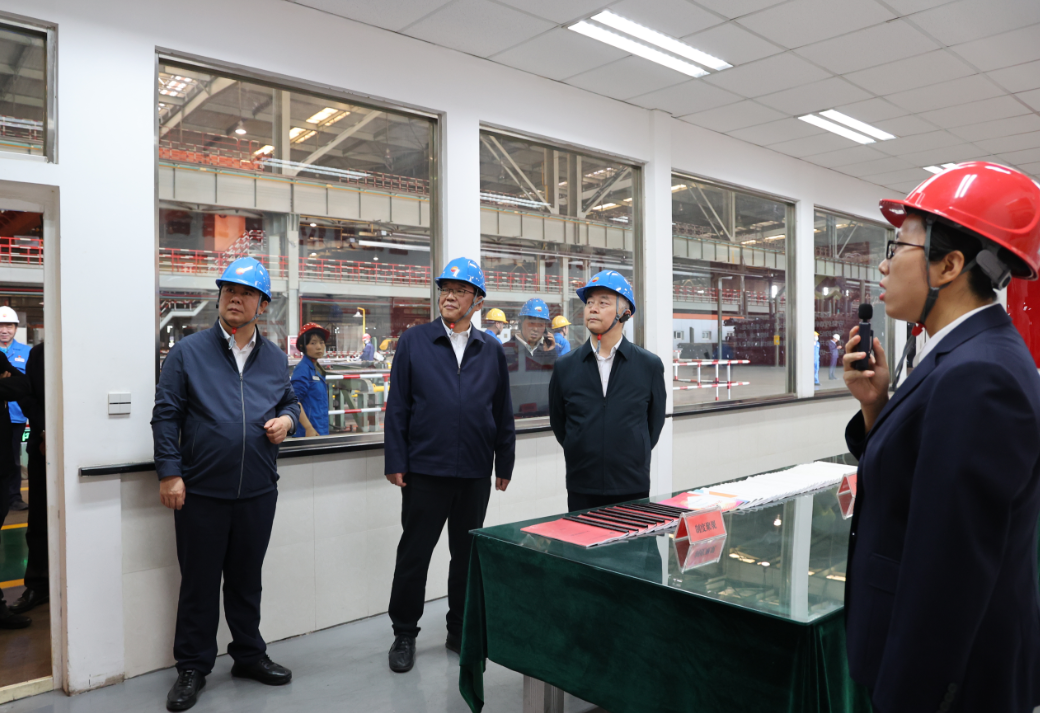 楊海峰一行到寶雞鋼管西安專用管公司開展黨建共建聯建活動 楊海峰一行到寶雞鋼管西安專用管公司開展黨建共建聯建活動