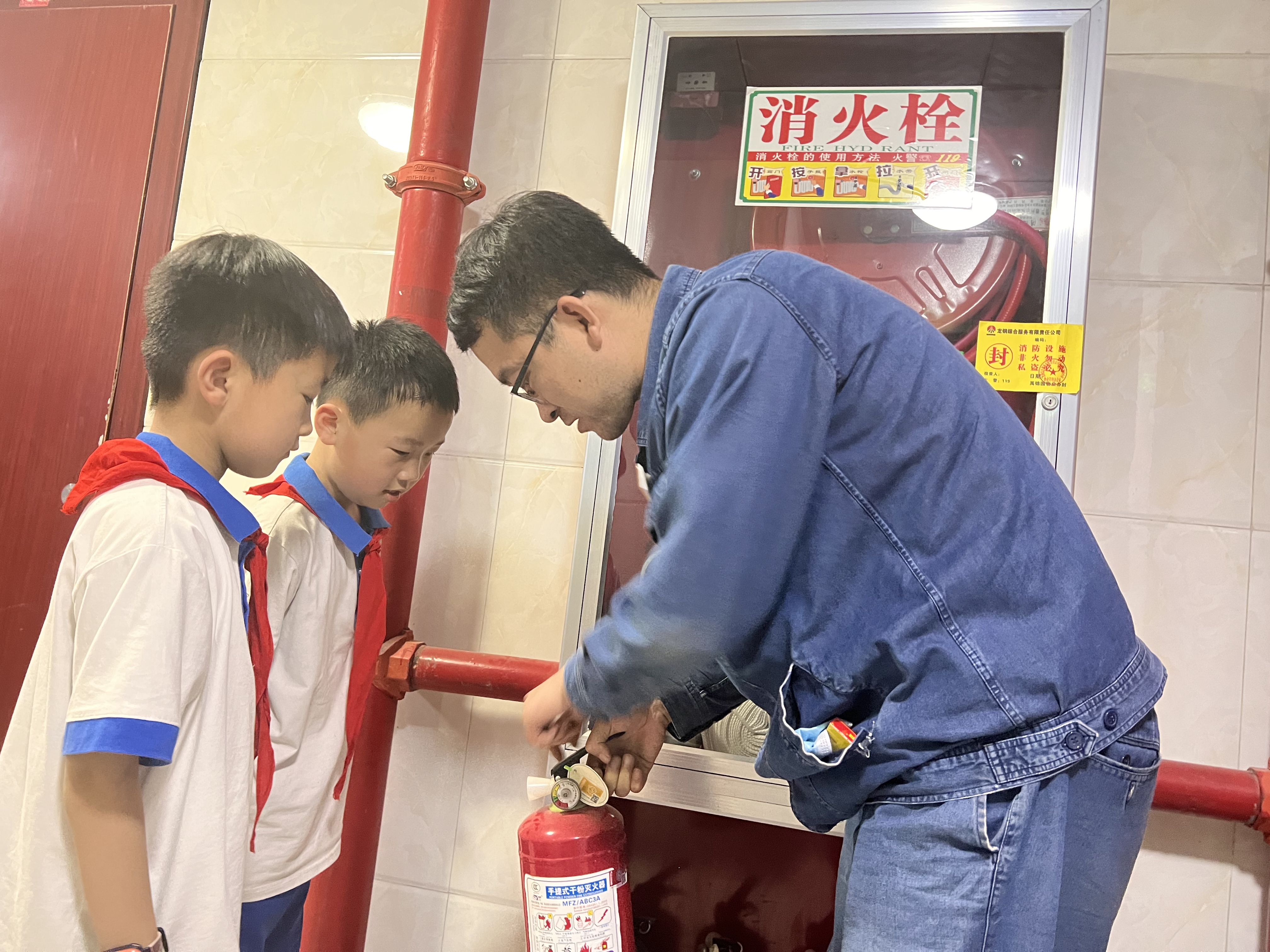 奮楫揚帆逐“安”行 奮楫揚帆逐“安”行