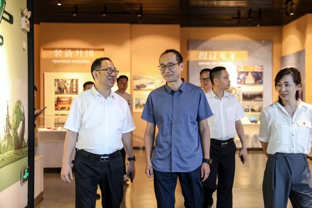 陜西省總工會示范性讀書活動在陜煤集團陜鋼集團龍鋼公司成功舉辦 陜西省總工會示范性讀書活動在陜煤集團陜鋼集團龍鋼公司成功舉辦