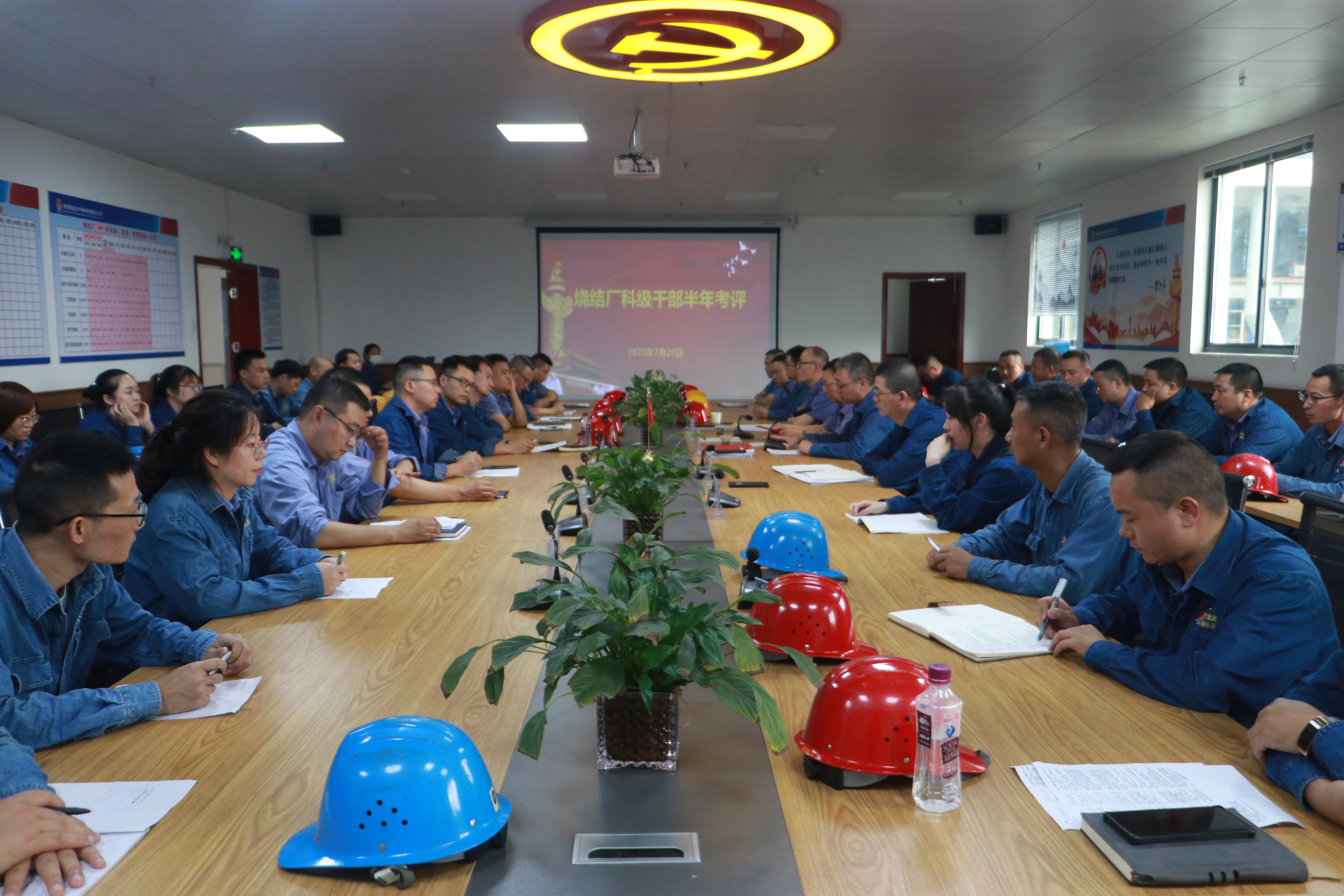 亮實招,出實策 推動發展與人才“雙向奔赴” 亮實招,出實策 推動發展與人才“雙向奔赴”
