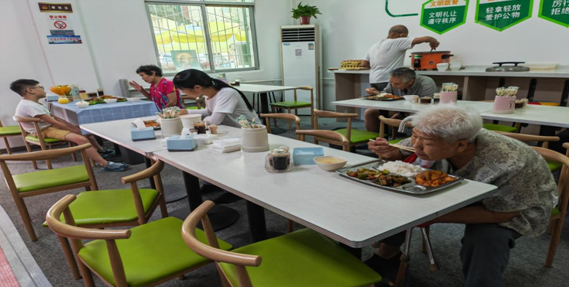 開在家門口的幸福食堂 開在家門口的幸福食堂