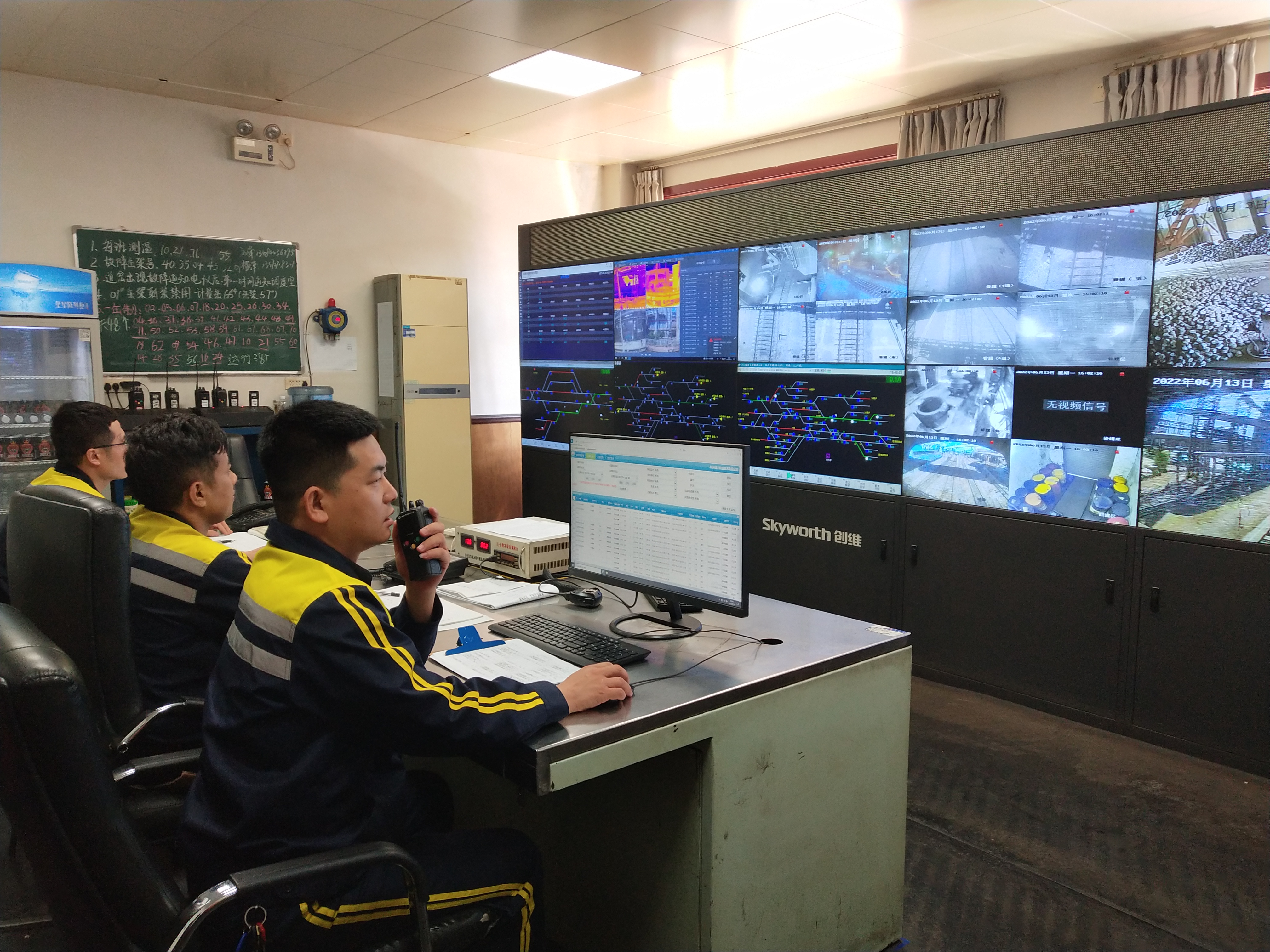 龍鋼公司實現(xiàn)鐵水平均溫降“破百”任務 龍鋼公司實現(xiàn)鐵水平均溫降“破百”任務