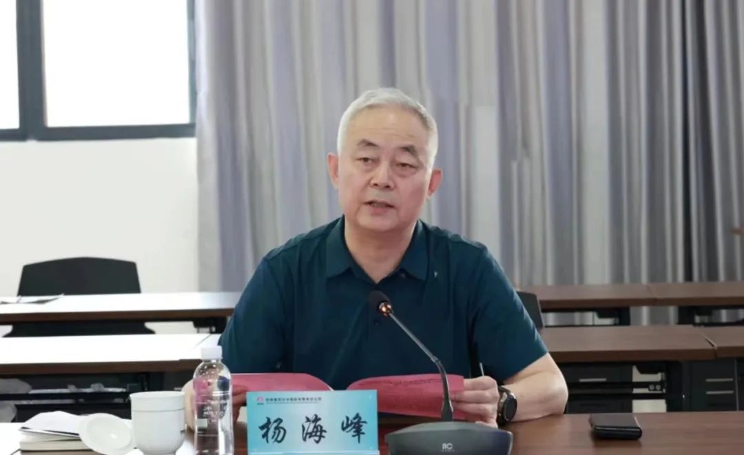 合作共贏 攜手共進(jìn) 攀鋼集團(tuán)與陜鋼集團(tuán)簽訂釩鈦磁鐵礦冶煉項(xiàng)目合作協(xié)議 合作共贏 攜手共進(jìn) 攀鋼集團(tuán)與陜鋼集團(tuán)簽訂釩鈦磁鐵礦冶煉項(xiàng)目合作協(xié)議