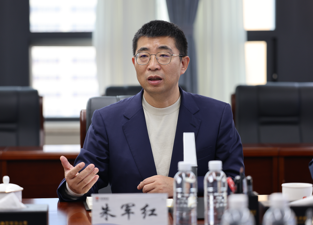 上海鋼聯(lián)朱軍紅一行來(lái)訪陜鋼集團(tuán)并座談交流 上海鋼聯(lián)朱軍紅一行來(lái)訪陜鋼集團(tuán)并座談交流