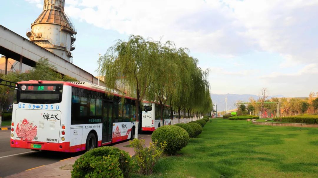 冬日的鋼城生機(jī)盎然 狀態(tài)“滿格” 冬日的鋼城生機(jī)盎然 狀態(tài)“滿格”