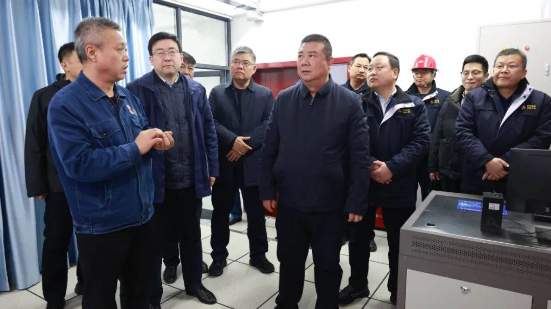 許曉增深入漢鋼公司開展安全履職 許曉增深入漢鋼公司開展安全履職