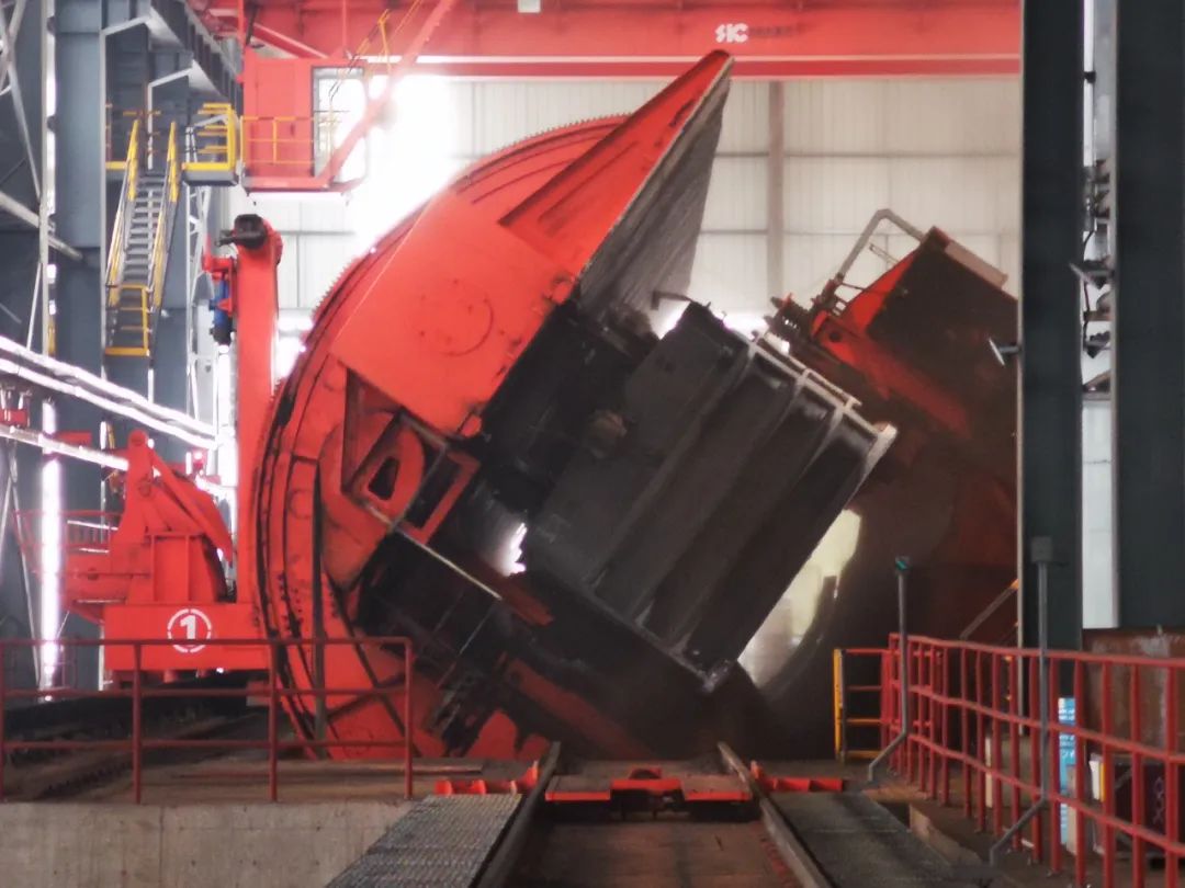 直擊現(xiàn)場(chǎng)!陜鋼集團(tuán)龍鋼公司機(jī)械化綜合一次料場(chǎng)高效投運(yùn) 直擊現(xiàn)場(chǎng)!陜鋼集團(tuán)龍鋼公司機(jī)械化綜合一次料場(chǎng)高效投運(yùn)