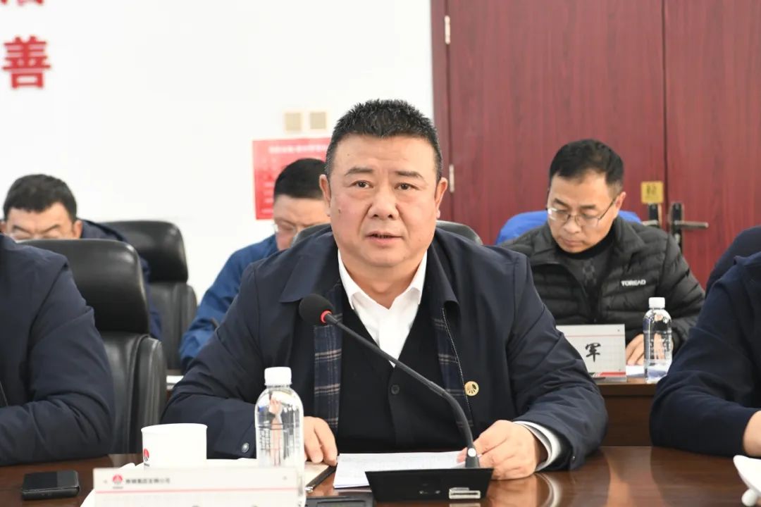 杜平一行到陜鋼集團龍鋼公司開展一季度安全環保督導檢查 杜平一行到陜鋼集團龍鋼公司開展一季度安全環保督導檢查