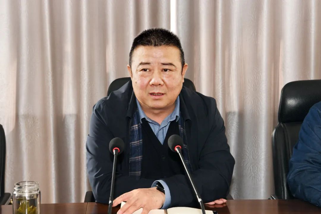 許曉增到龍鋼公司開展鐵前調研及形勢任務教育 許曉增到龍鋼公司開展鐵前調研及形勢任務教育