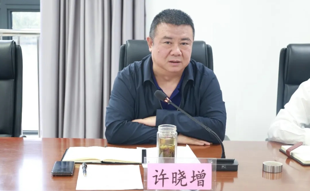 許曉增到漢鋼公司調研指導生產經營工作 許曉增到漢鋼公司調研指導生產經營工作