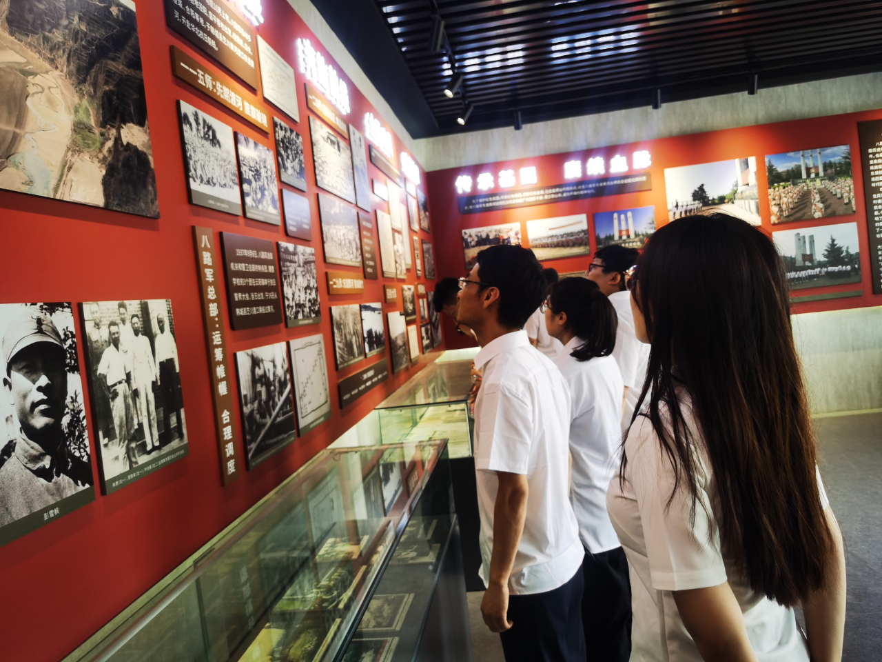 禹宏環(huán)保科技公司團(tuán)支部開(kāi)展“緬懷革命先烈,傳承紅色基因”主題團(tuán)日活動(dòng) 禹宏環(huán)保科技公司團(tuán)支部開(kāi)展“緬懷革命先烈,傳承紅色基因”主題團(tuán)日活動(dòng)