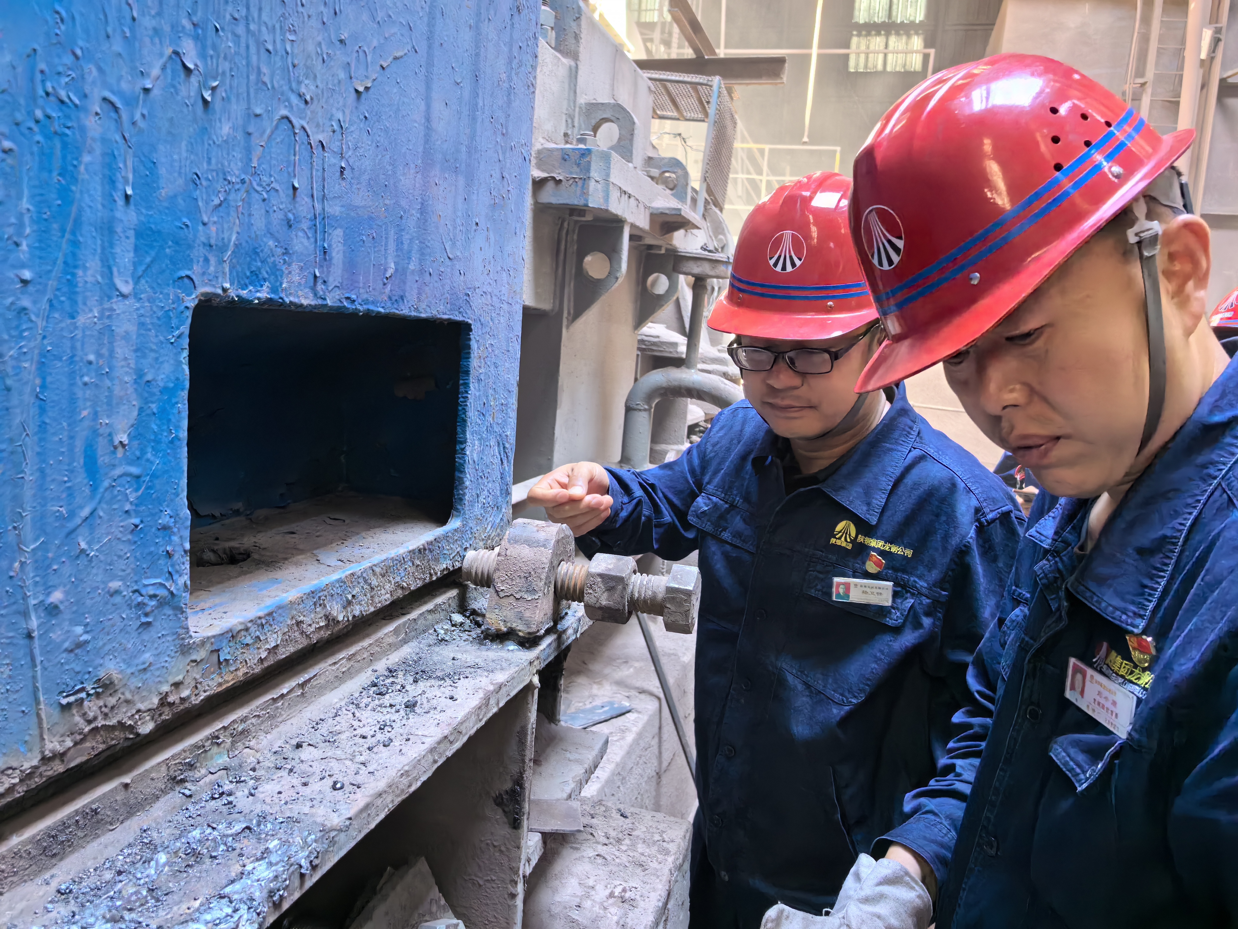 龍鋼公司設(shè)備管理跑出行業(yè)“加速度” 龍鋼公司設(shè)備管理跑出行業(yè)“加速度”