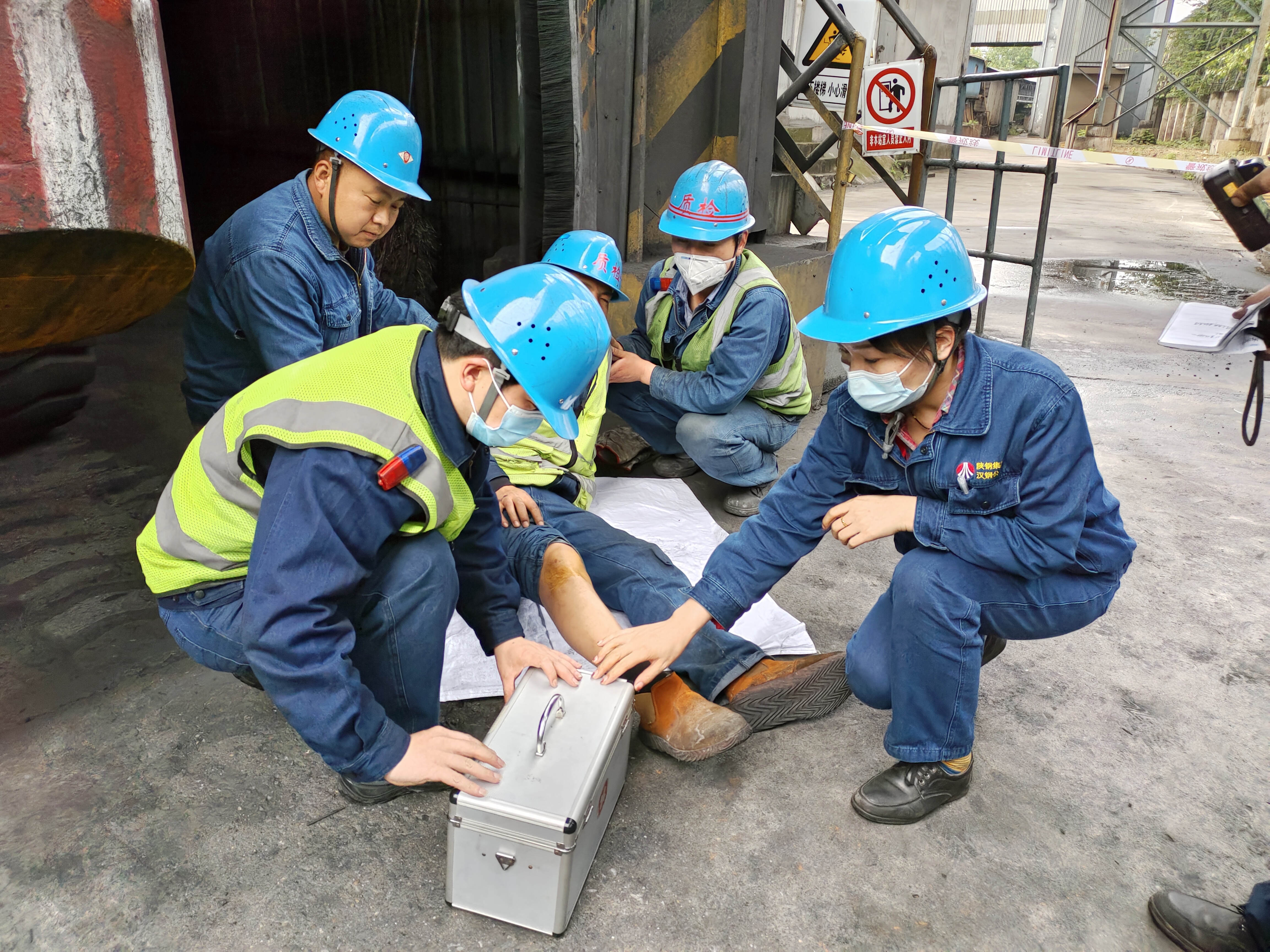 “三劑良方” 讓安全生產穩行“快車道” “三劑良方” 讓安全生產穩行“快車道”