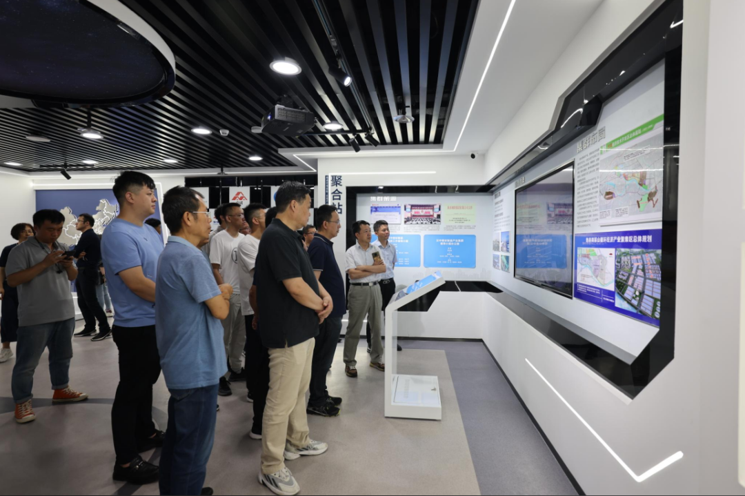 650MPa級(jí)高強(qiáng)鋼筋應(yīng)用及技術(shù)研討會(huì)在陜鋼集團(tuán)成功舉辦 650MPa級(jí)高強(qiáng)鋼筋應(yīng)用及技術(shù)研討會(huì)在陜鋼集團(tuán)成功舉辦