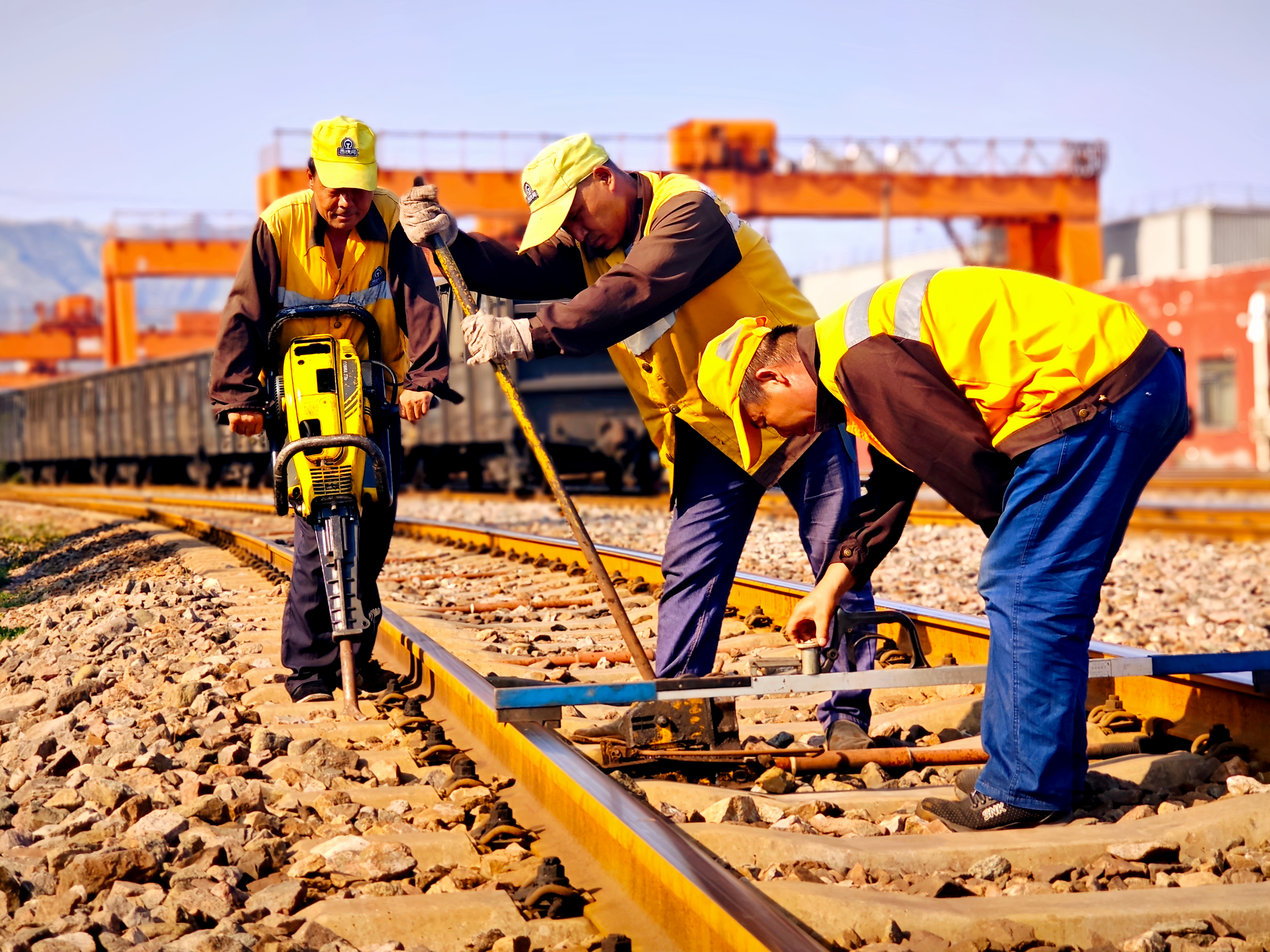 解鎖“三大密碼” 賦能高質(zhì)量發(fā)展 解鎖“三大密碼” 賦能高質(zhì)量發(fā)展