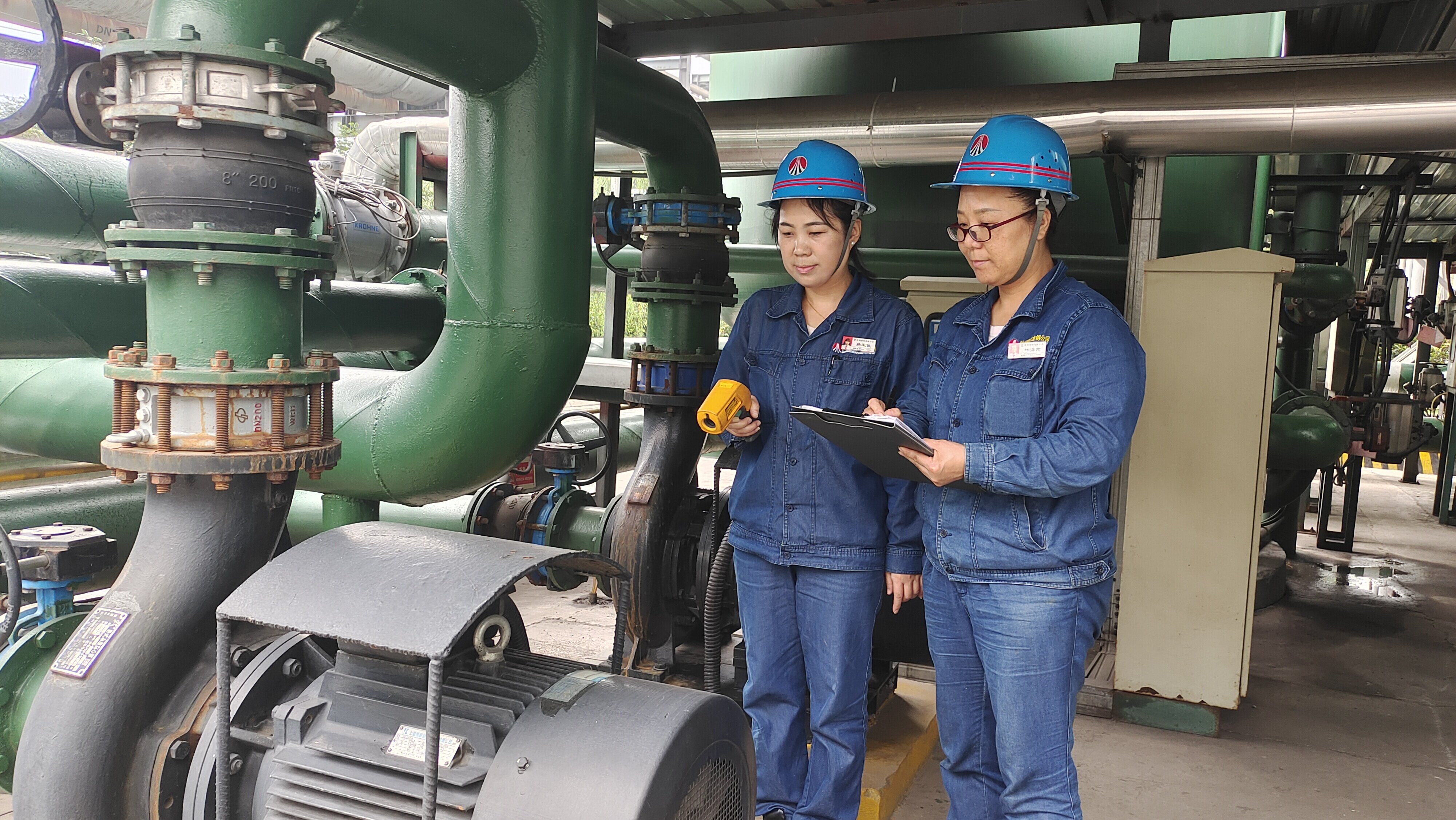 錨定硬仗目標(biāo) 合力攻堅(jiān)節(jié)能降耗 錨定硬仗目標(biāo) 合力攻堅(jiān)節(jié)能降耗