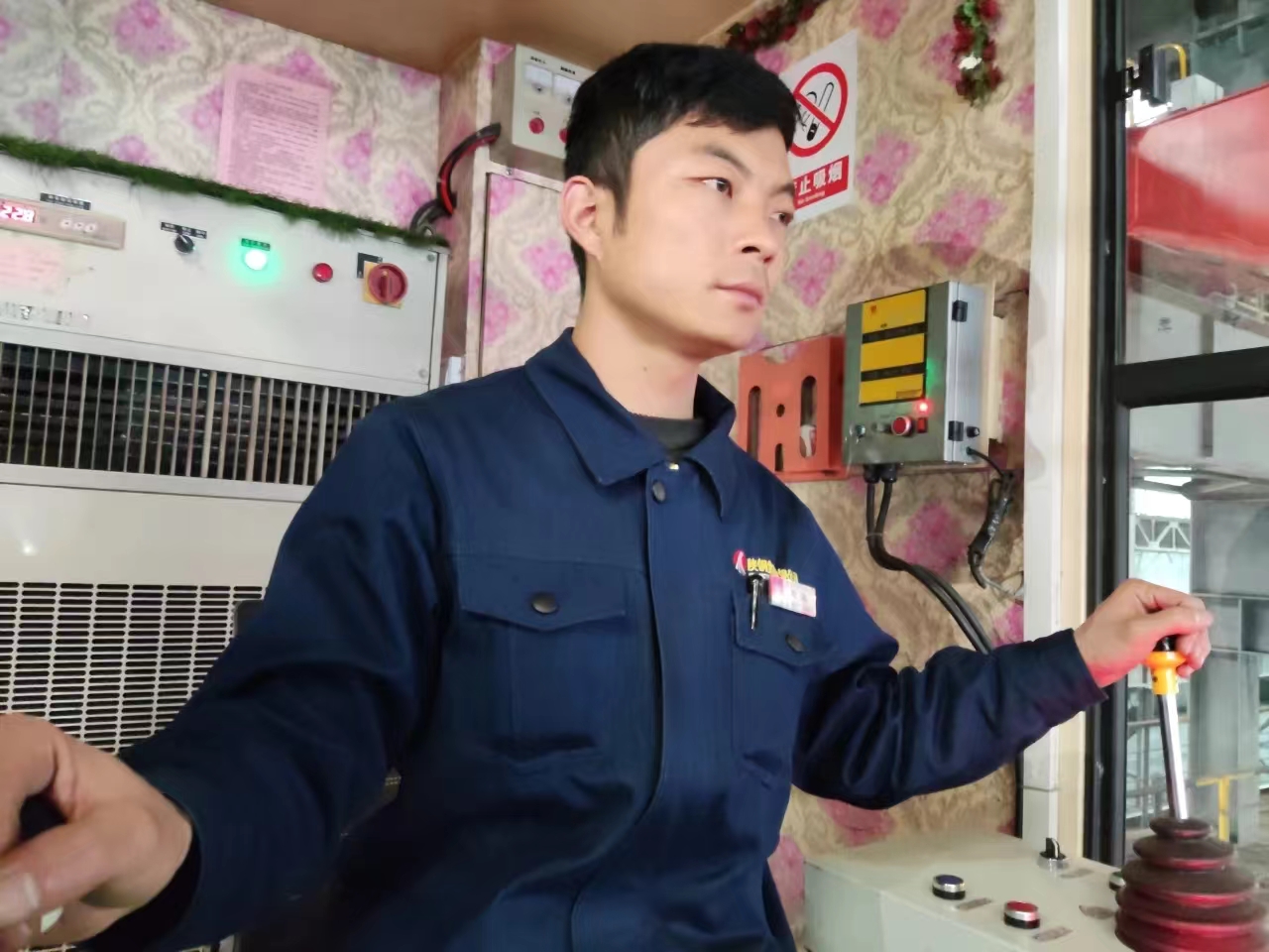 高溫?酷暑?鋼鐵人來戰! 高溫?酷暑?鋼鐵人來戰!