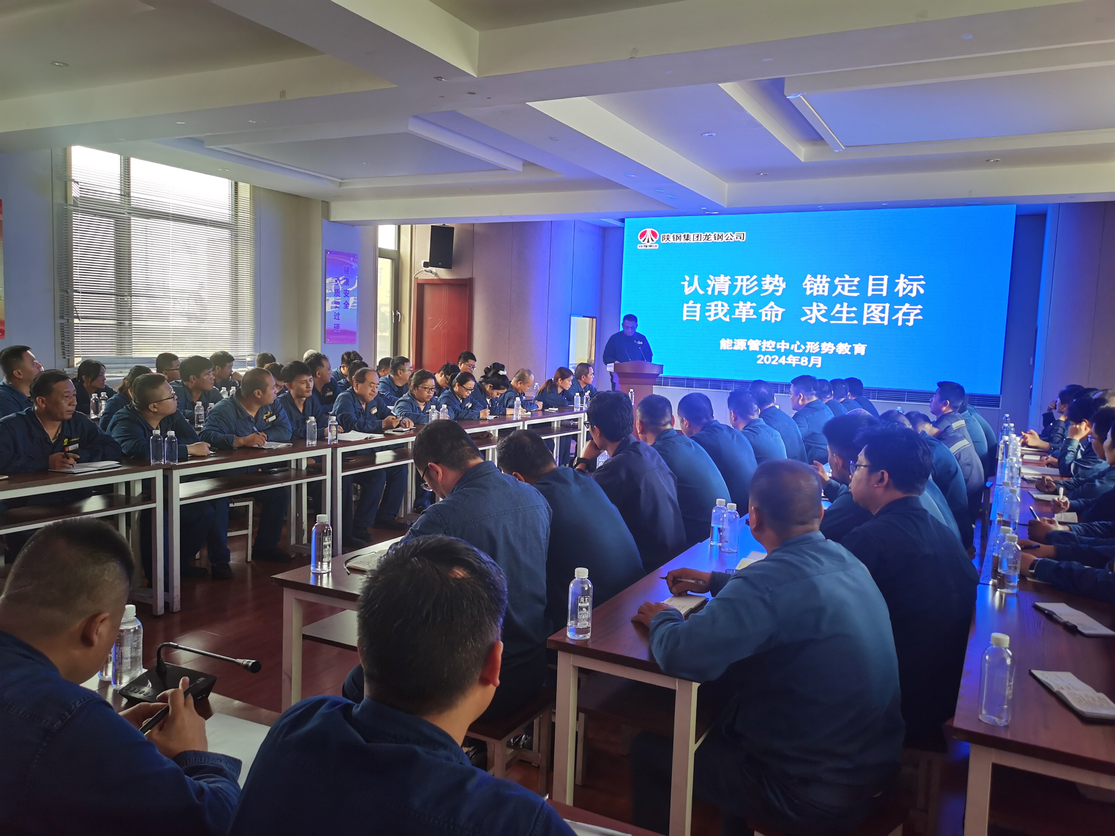 宣講入腦入心 落實見行見效 宣講入腦入心 落實見行見效