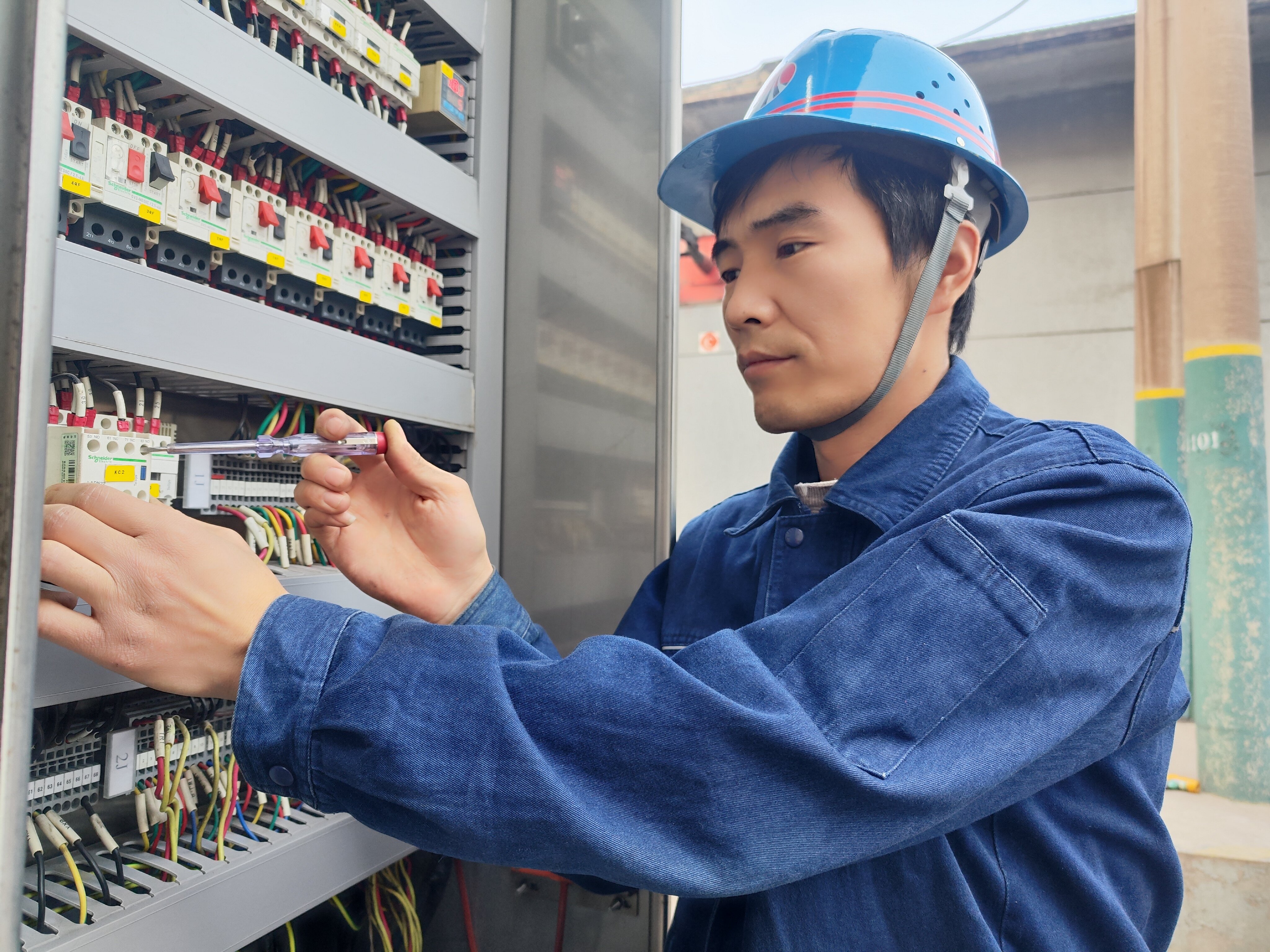 宣講入腦入心 落實見行見效 宣講入腦入心 落實見行見效