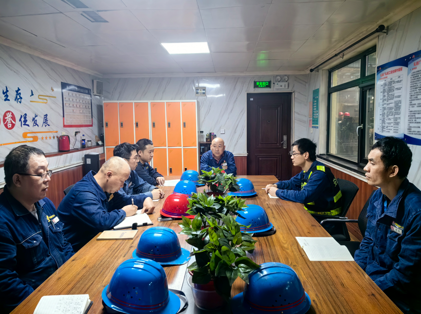 問與訴 擦亮基層監督“探頭” 問與訴 擦亮基層監督“探頭”