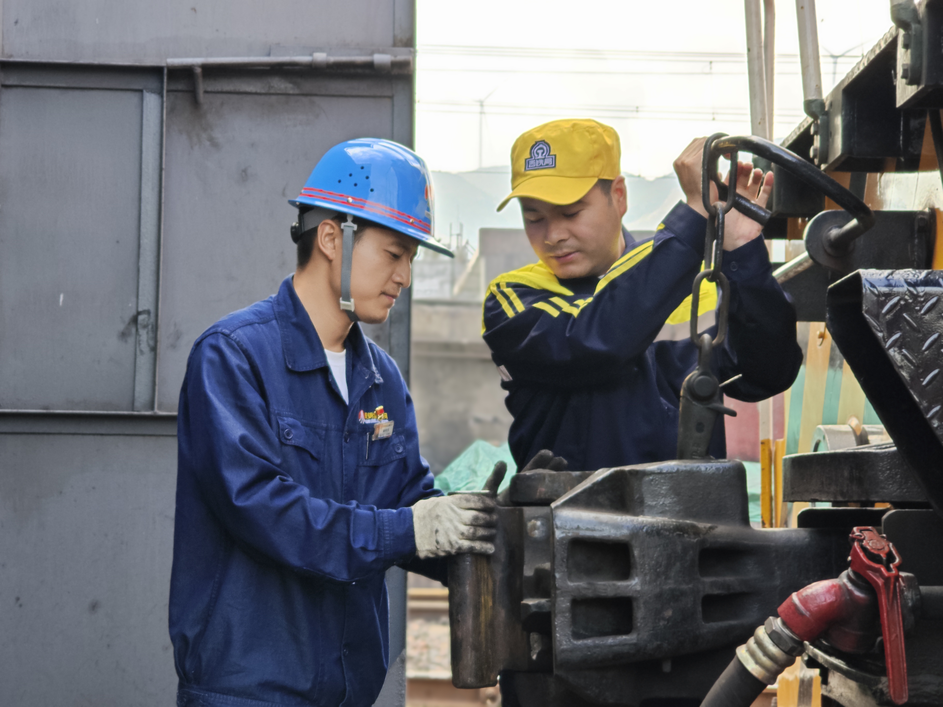 深化成本管控 提速降本增效 深化成本管控 提速降本增效