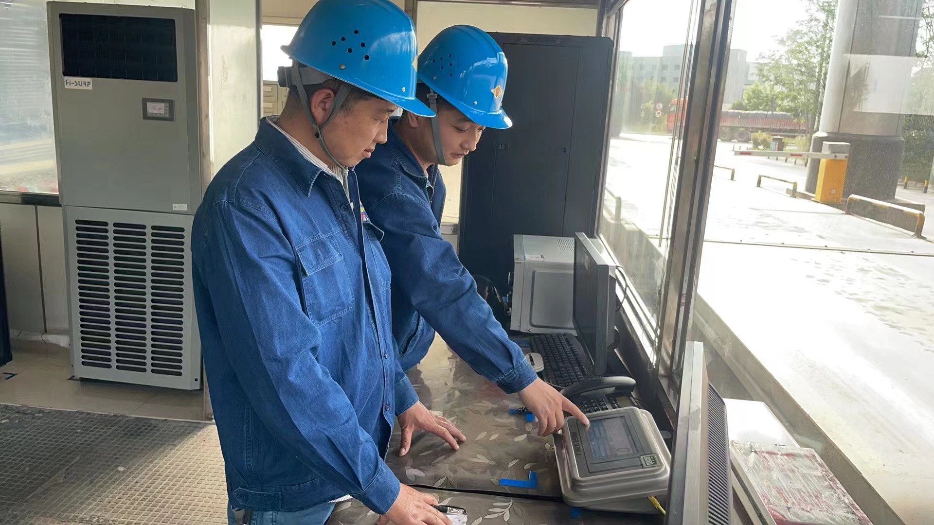 安全生產(chǎn)就是認真對待“每一次” 安全生產(chǎn)就是認真對待“每一次”