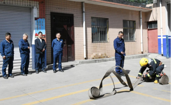 王西才一行到龍鋼公司開展國慶期間安全生產及環保工作檢查 王西才一行到龍鋼公司開展國慶期間安全生產及環保工作檢查