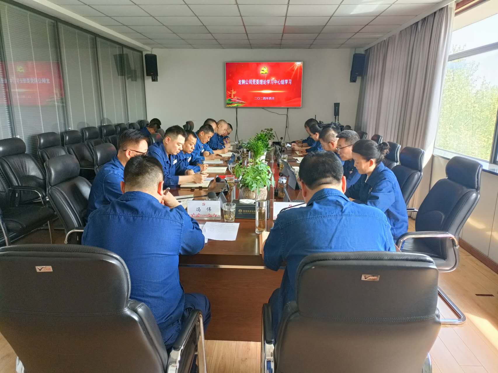 凝心聚力將黨建“軟實力”轉化為企業發展“硬支撐” 凝心聚力將黨建“軟實力”轉化為企業發展“硬支撐”