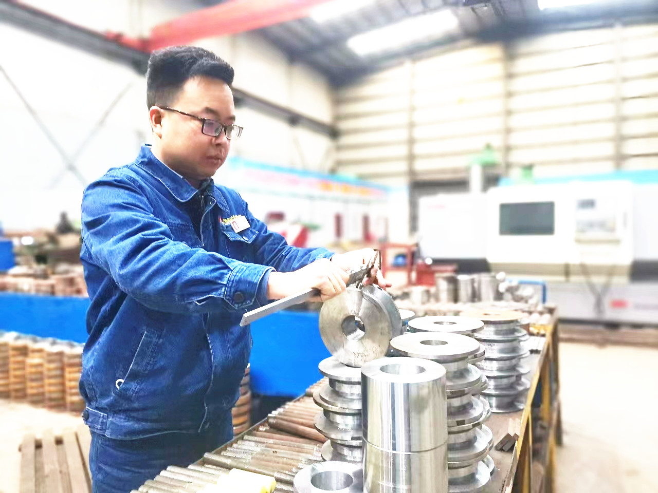 “兵頭將尾”的降本行動 “兵頭將尾”的降本行動