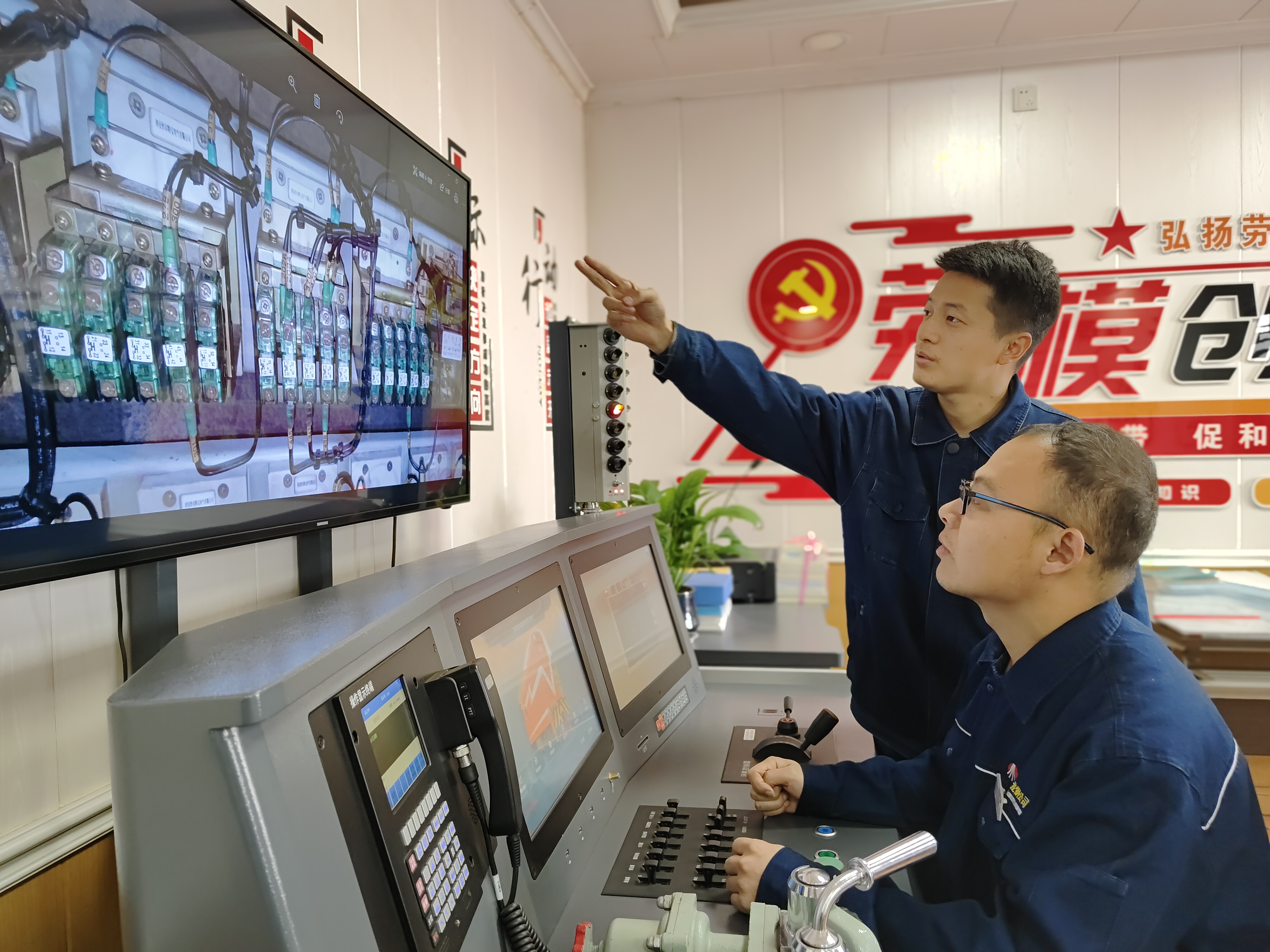 深化班組建設(shè) 迸發(fā)發(fā)展活力 深化班組建設(shè) 迸發(fā)發(fā)展活力