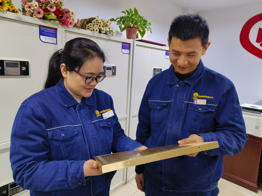 䓹˾Gɫgϰ䴲ի@FИIJ