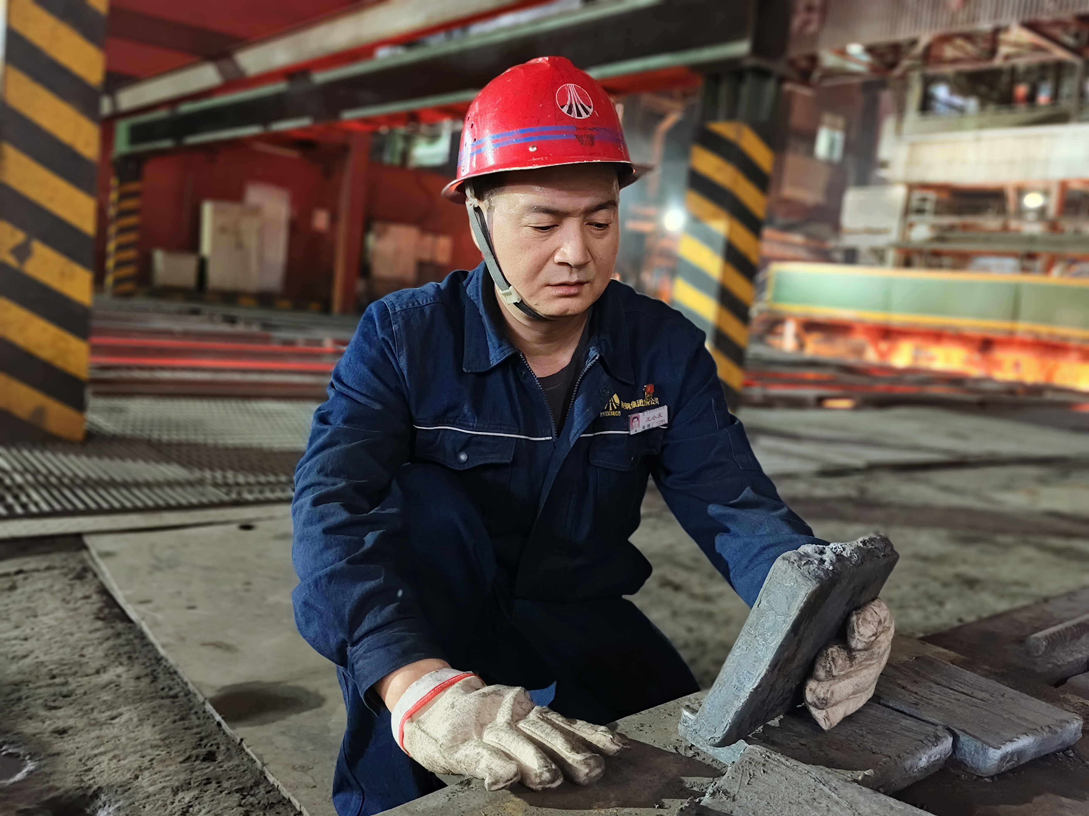 以實干實績繪就奮進新篇 以實干實績繪就奮進新篇