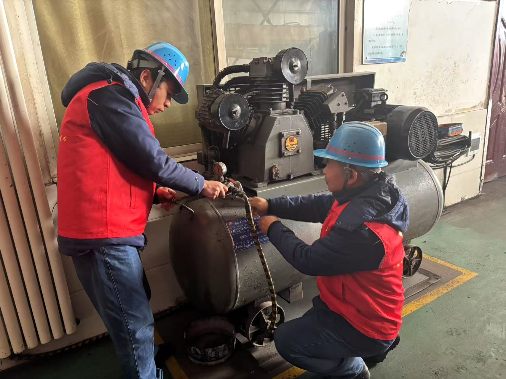 講形勢 強信心 鼓干勁——龍鋼公司團委扎實開展形勢任務教育宣講 講形勢 強信心 鼓干勁——龍鋼公司團委扎實開展形勢任務教育宣講