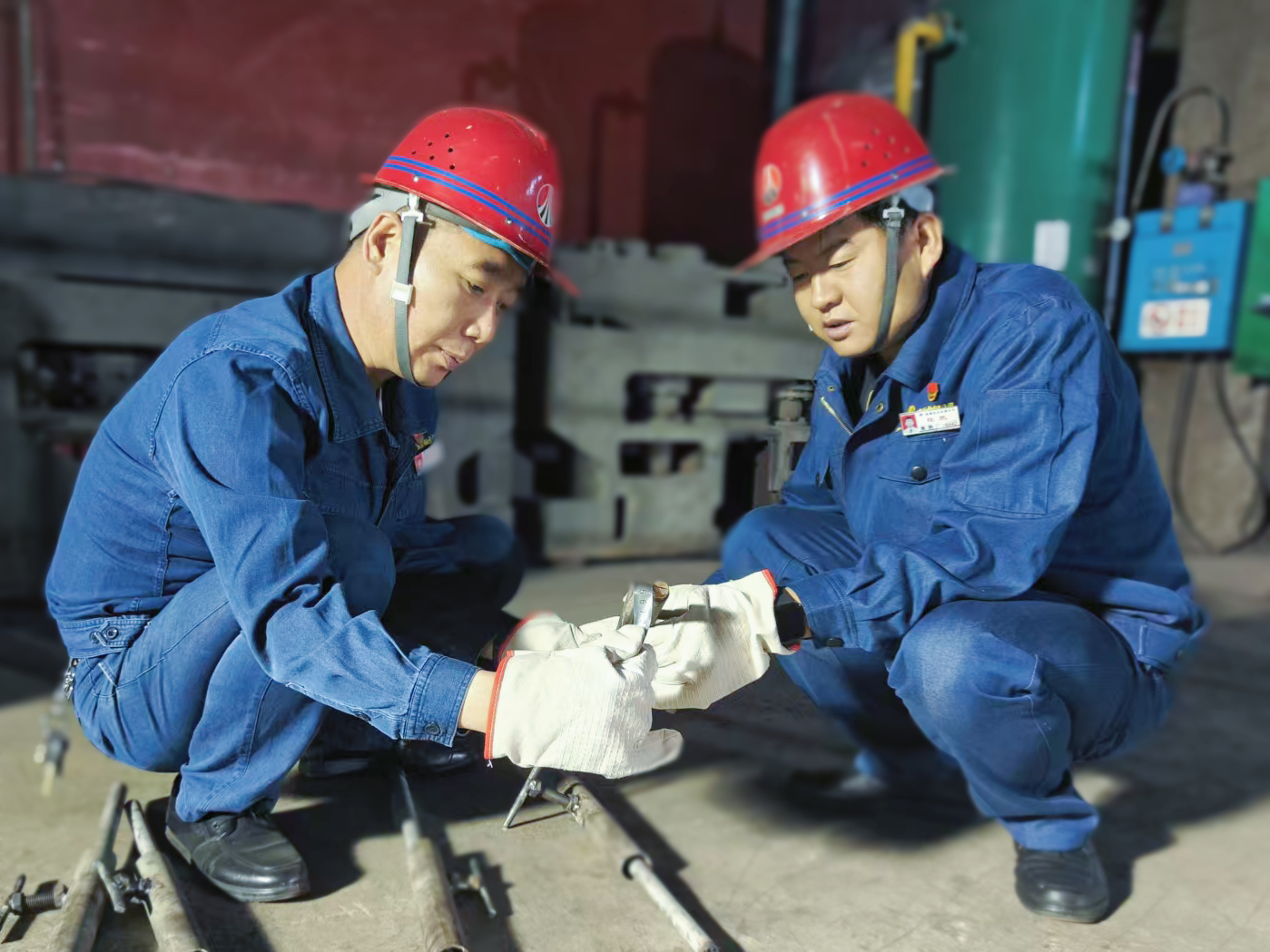 突破魔咒 “紅坯退燒術(shù)”催生大效益 突破魔咒 “紅坯退燒術(shù)”催生大效益